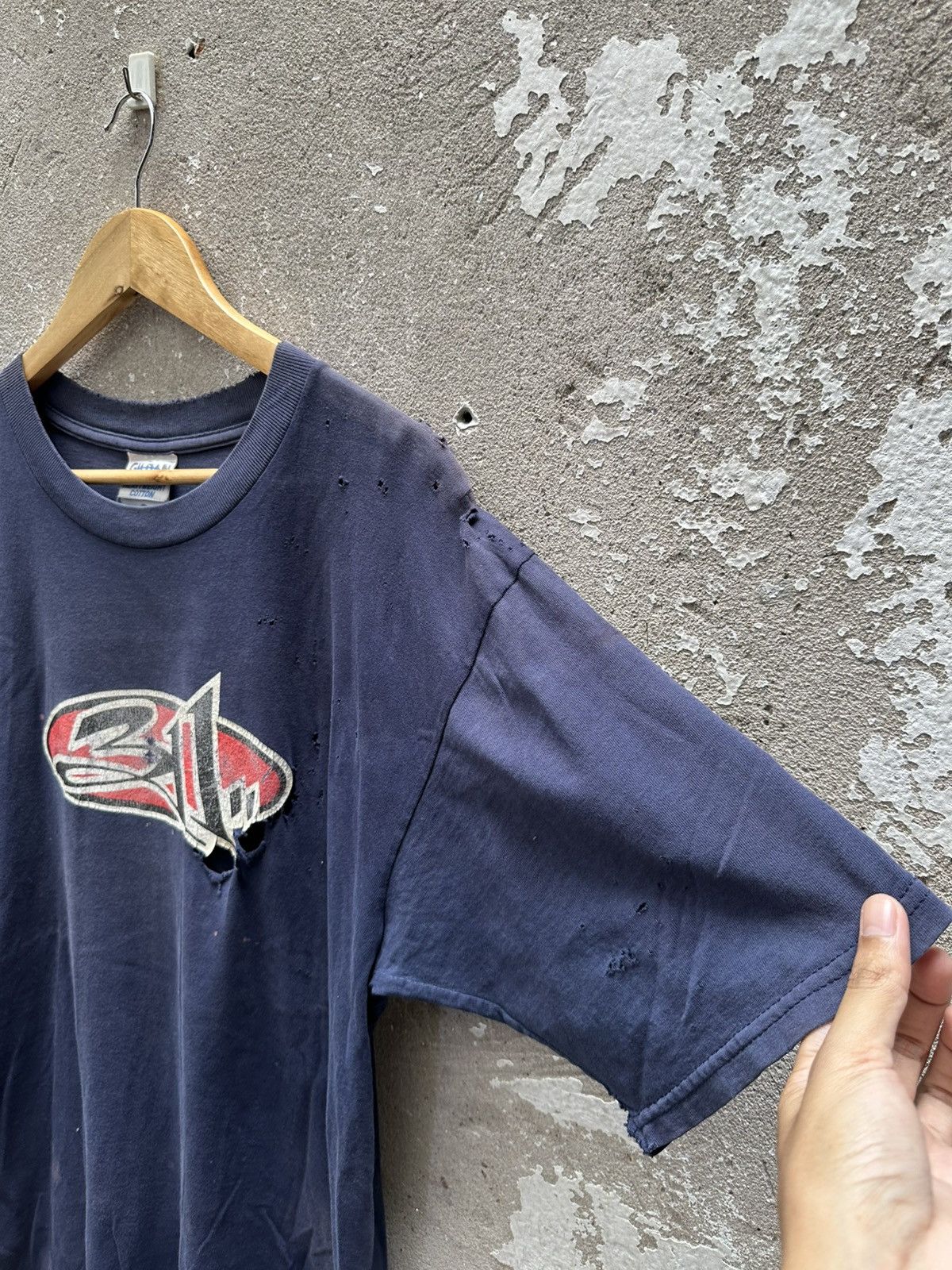 Band Tees Rare Vintage 311 American Rock Band Distressed Faded Tees Size US L / EU 52-54 / 3 - 5 Thumbnail