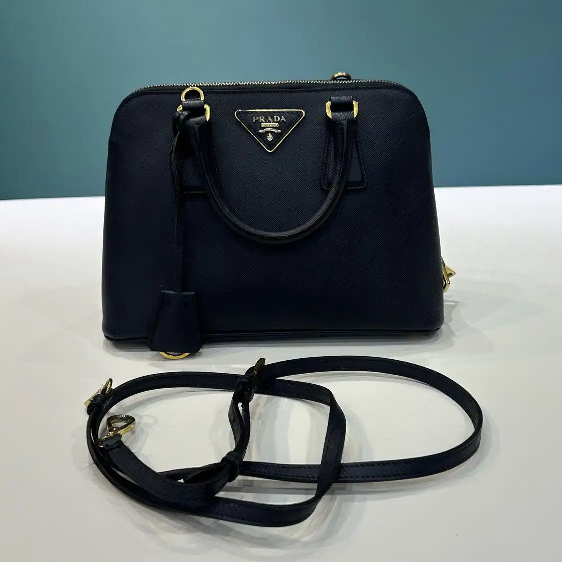 Prada PRADA Promenade blue cowhide leather logo cross pattern shoulder bag detachable Size ONE SIZE - 1 Thumbnail