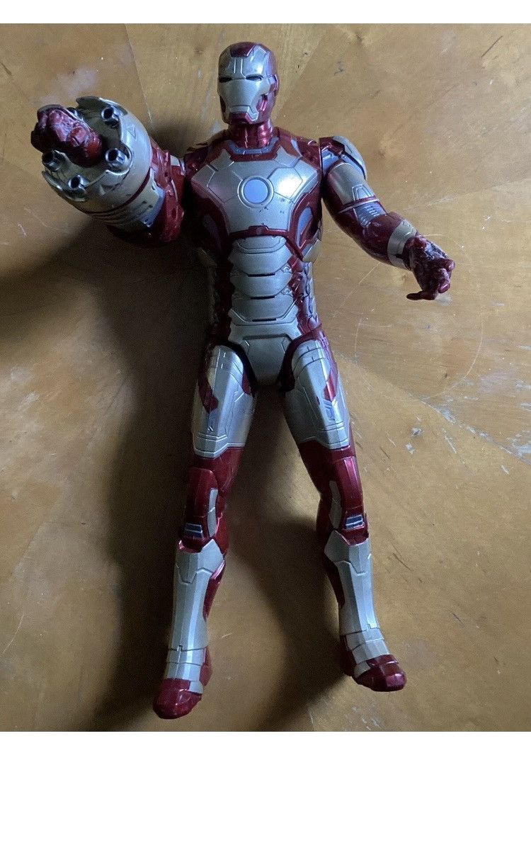 Other Vintage 2012 Marvel Iron Man 3 Sonic Blasting 15" Figure Size ONE SIZE - 2 Thumbnail