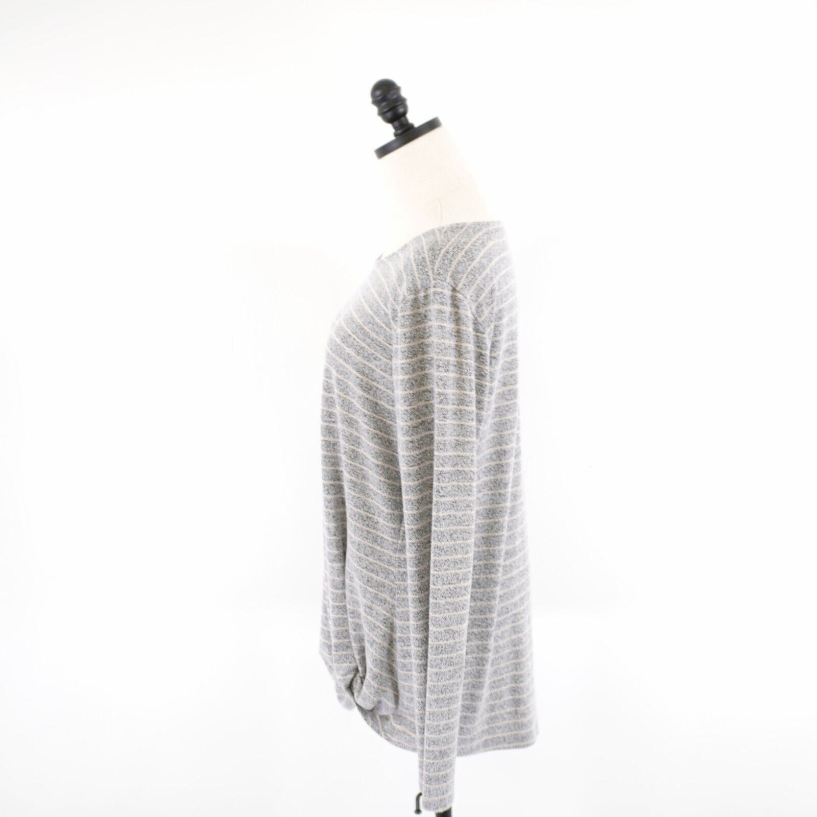 Designer Max & Mia Gray Striped Scoop Neck Front Scrunch Wrap Sweater Size M / US 6-8 / IT 42-44 - 4 Thumbnail
