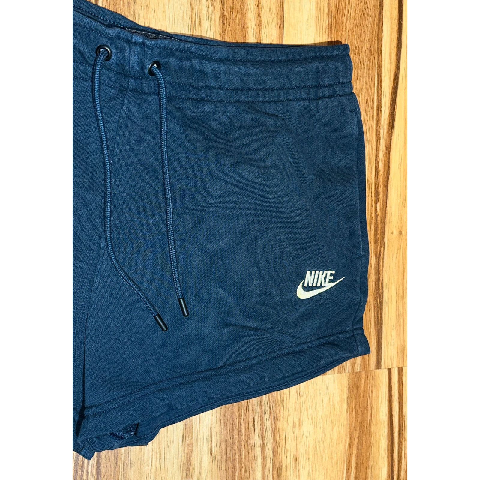 Nike Navy Blue Nike Shorts Size Small Size 25" / US 0 / IT 36 - 3 Thumbnail