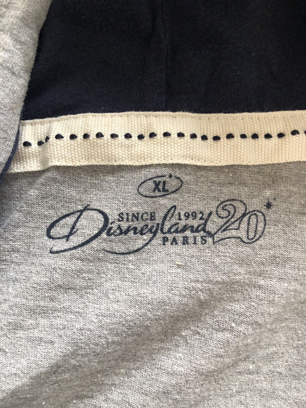 Disney × Vintage VINTAGE WALT DISNEYLAND MICKEY MOUSE SWEATSHIRT Size US L / EU 52-54 / 3 - 4 Thumbnail