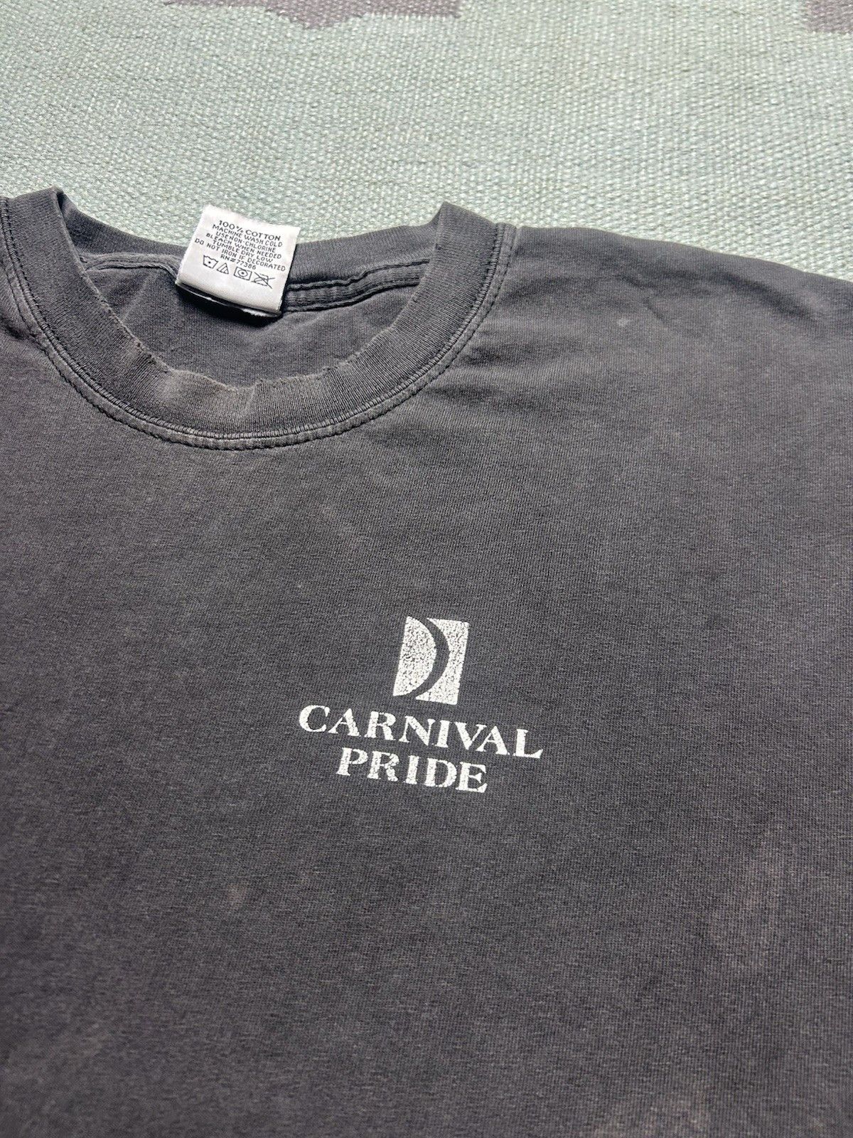 Vintage Vtg t shirt carnival pride cruise ship fireworks faded XL Size US XL / EU 56 / 4 - 8 Thumbnail