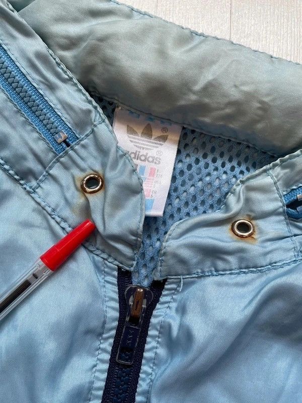 Adidas OG Adidas Vintage 90s Track Jacket Satin Lightweight Size US S / EU 44-46 / 1 - 10 Thumbnail