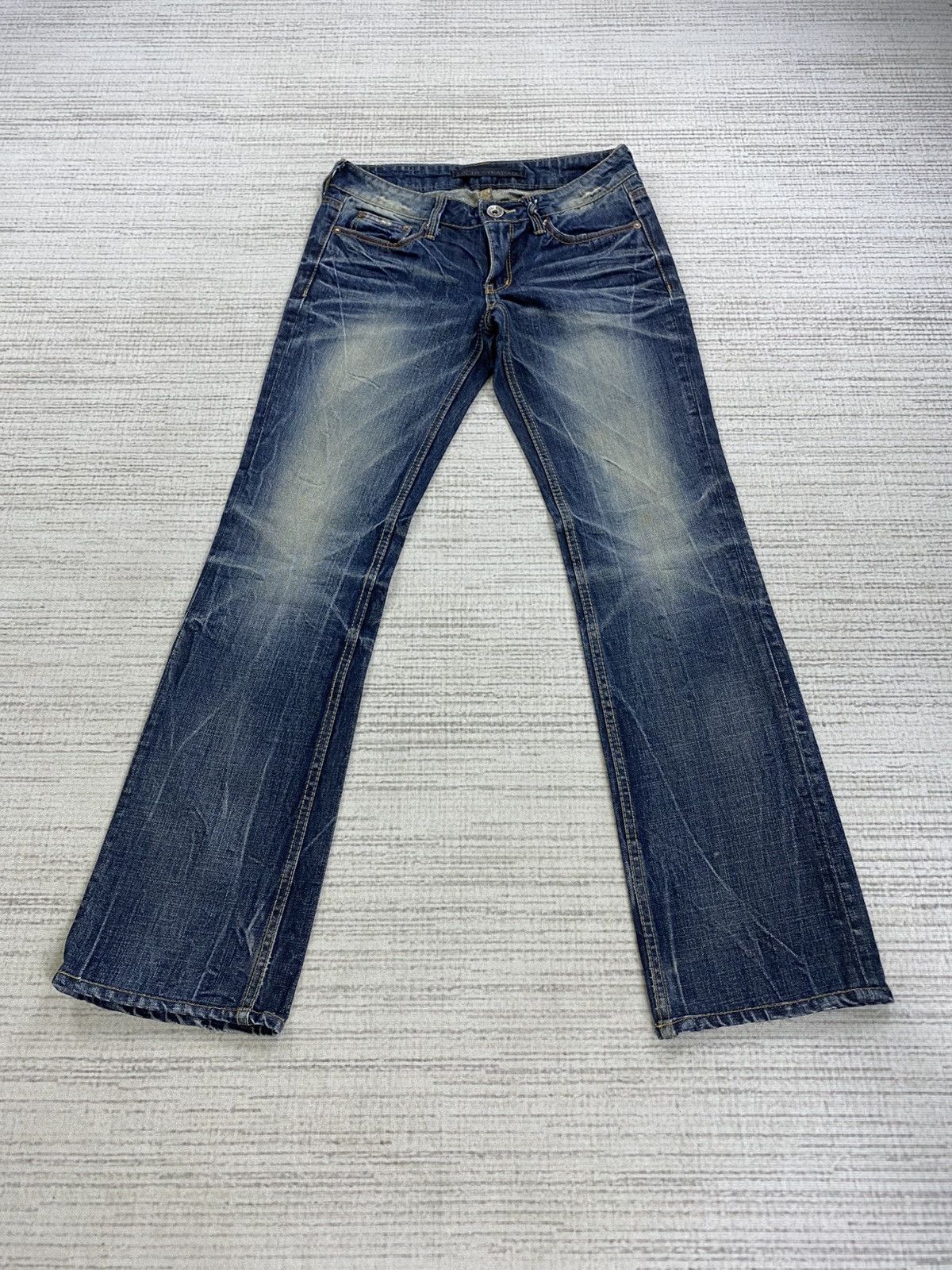 If Six Was Nine × Japanese Brand × Vintage Vintage Flare Tbj Nearby Distressed Denim Jeans Size US 27 - 1 Thumbnail
