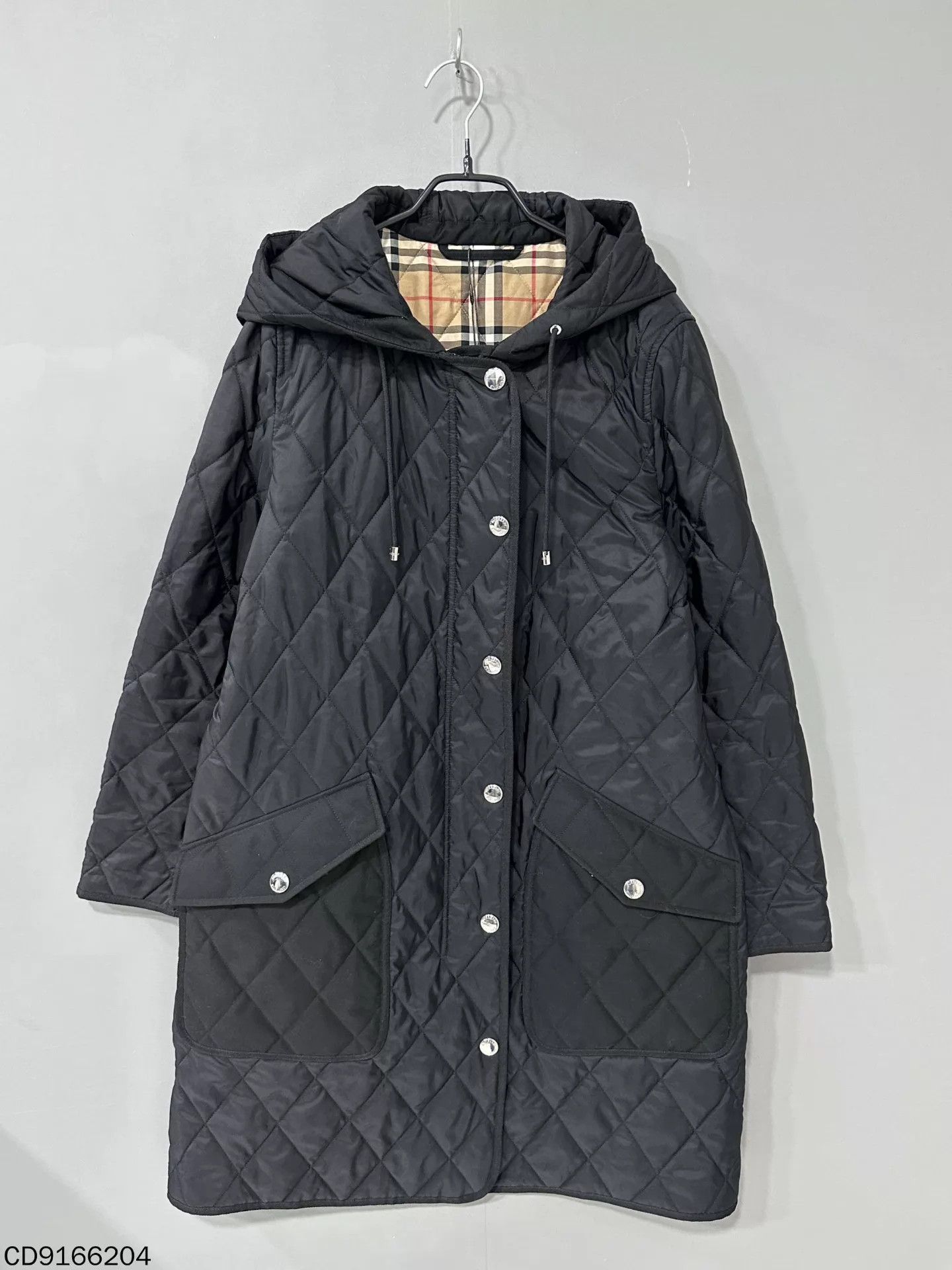 Burberry Burberry Long Padded Coat Black Check Lining M Size M / US 6-8 / IT 42-44 - 1 Thumbnail