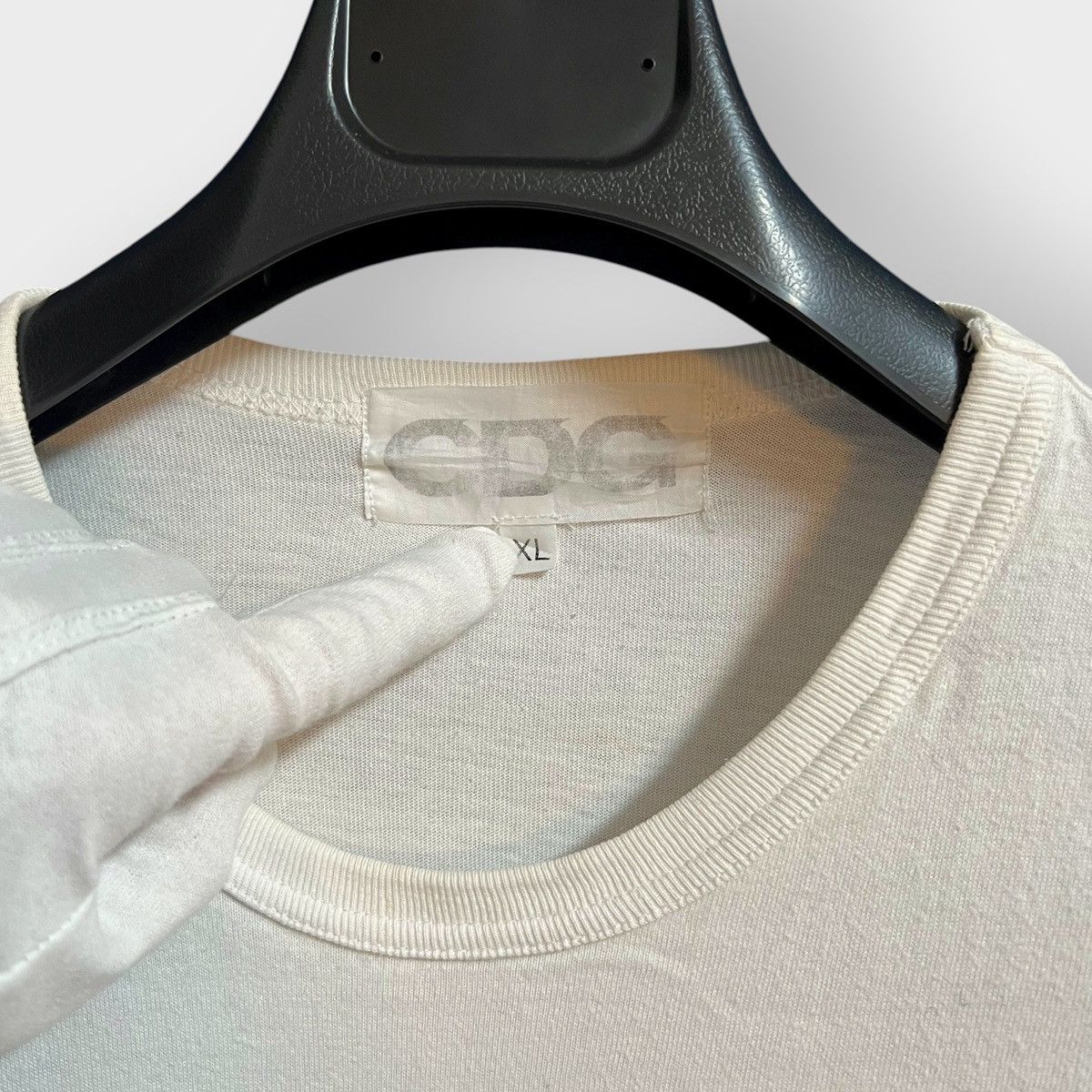 CDG by Comme des Garcons ARCHIVAL! 2010s Comme Des Garcons CDG Side Logo Tee Size US XL / EU 56 / 4 - 4 Thumbnail