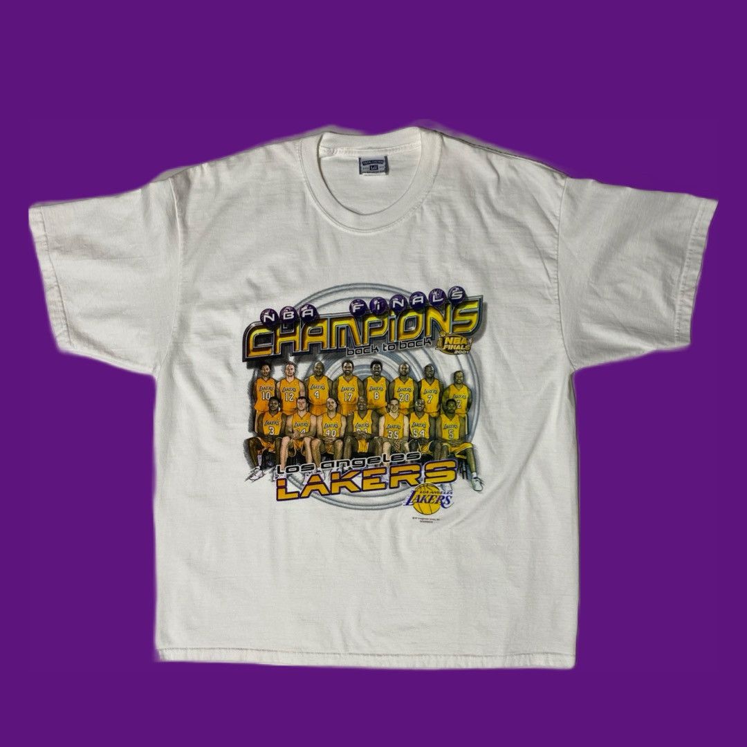 image of L A Lakers x Vintage La Lakers 2001 Nba Champs T Shirt (Size Xl) in White, Men's