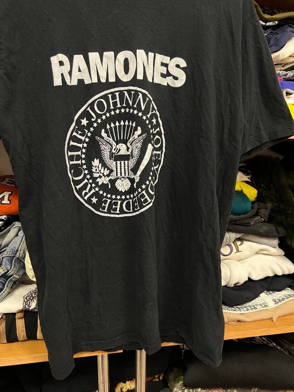 Band Tees Ramones 2000s Vintage rock band tee Size US M / EU 48-50 / 2 - 4 Thumbnail
