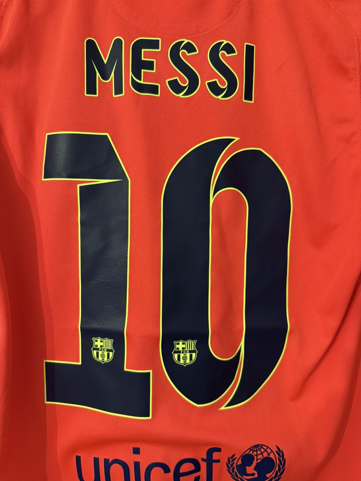 Nike FC Barcelona 2014/2015 away kit with Messi nameset Size US S / EU 44-46 / 1 - 4 Thumbnail