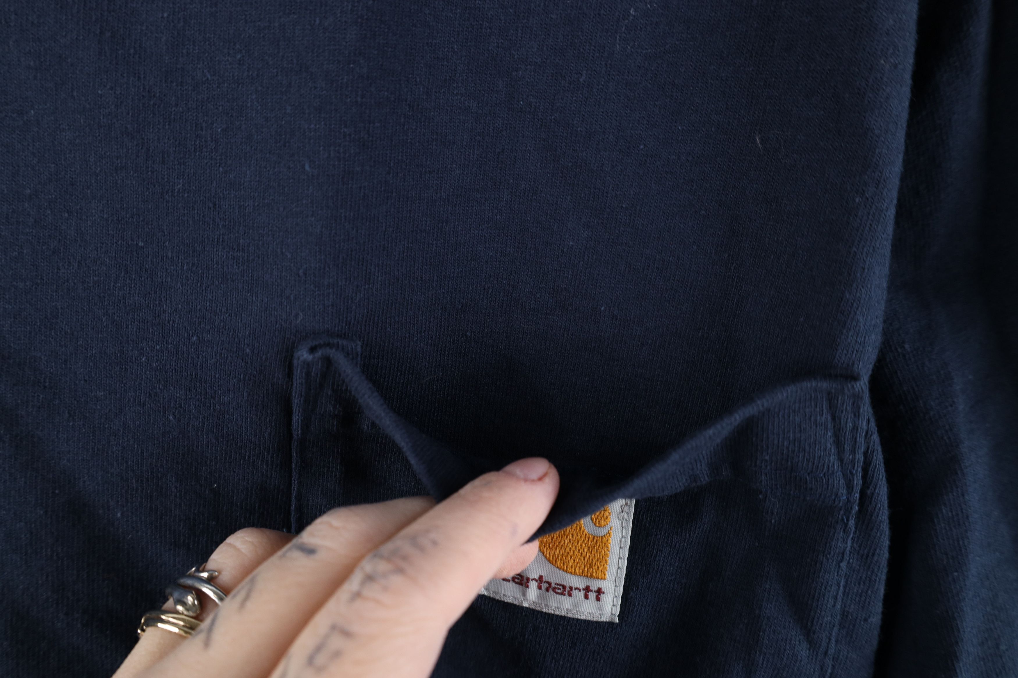 Carhartt Vintage Y2K Carhartt Spell Pocket T-Shirt Navy Blue Cotton Size US M / EU 48-50 / 2 - 5 Thumbnail