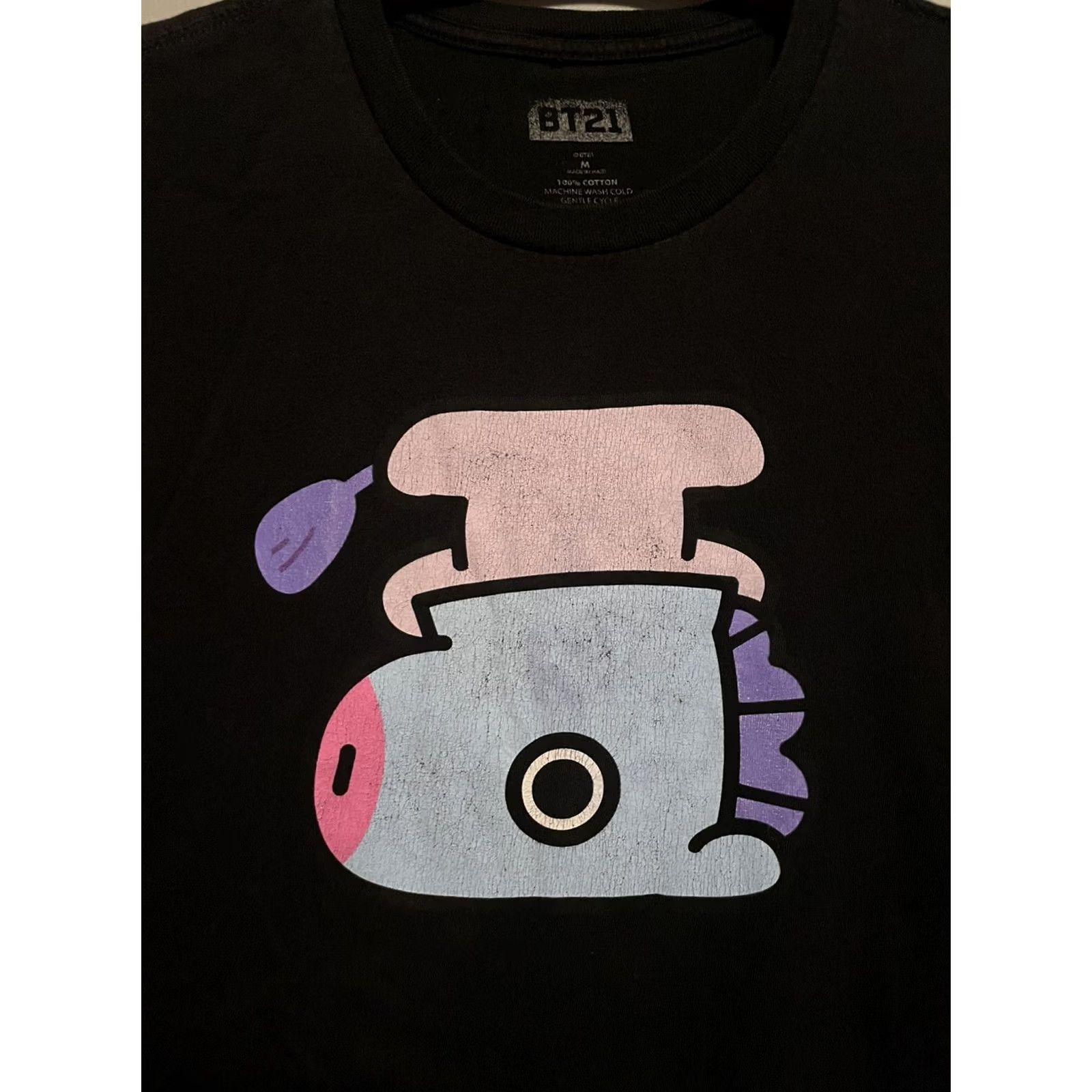 Vintage BT21 Mang T-Shirt Black Graphic Tee M Mens Size US M / EU 48-50 / 2 - 2 Thumbnail