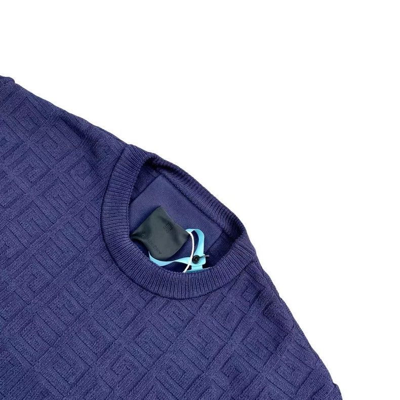 Givenchy Givenchy Embossed Logo All-Over Print Sweater 2506-Nextarro Size US XL / EU 56 / 4 - 3 Thumbnail
