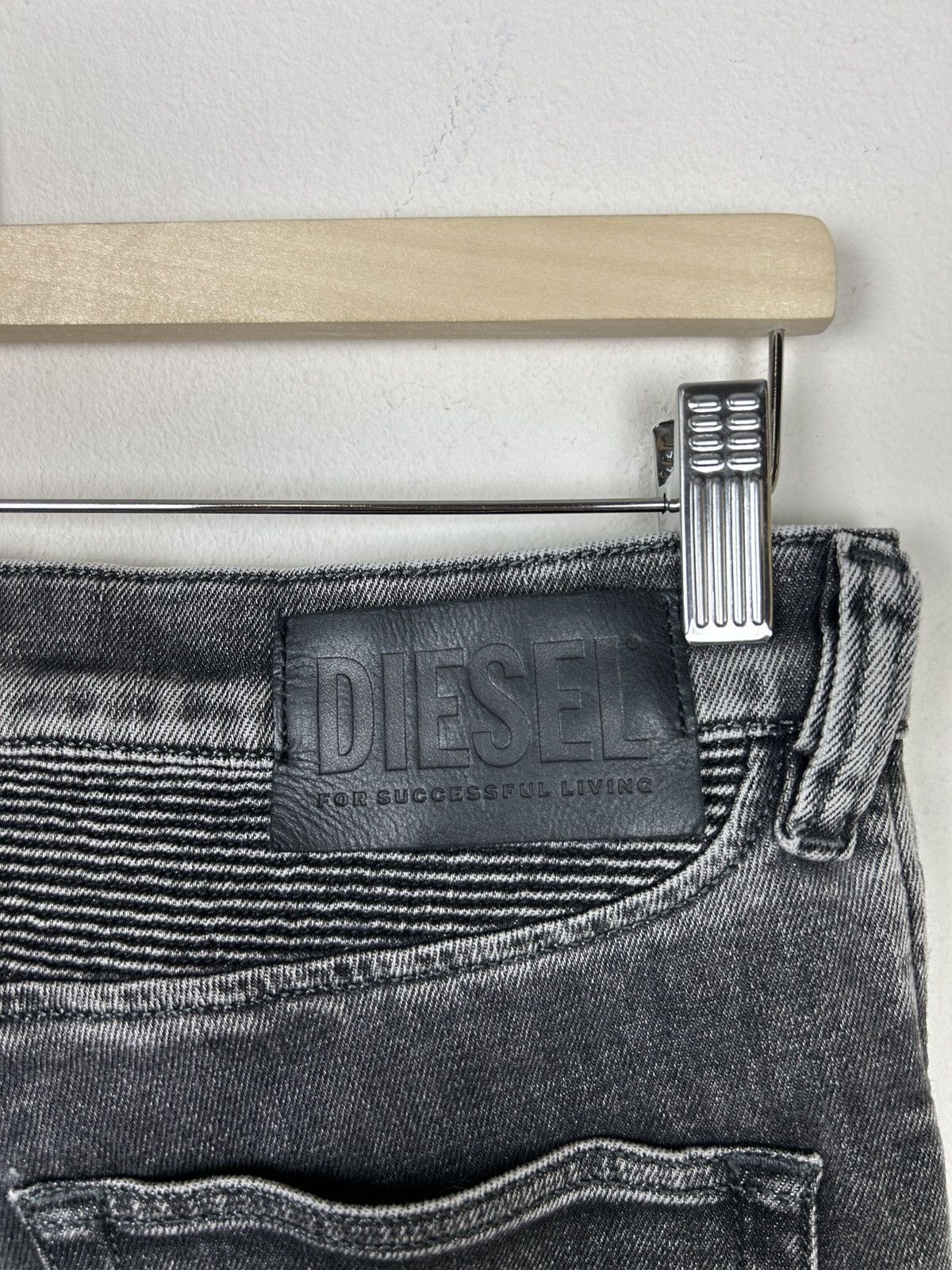 Diesel Diesel D-Dean Slim Stretch Men’s Jeans Size US 30 / EU 46 - 8 Thumbnail