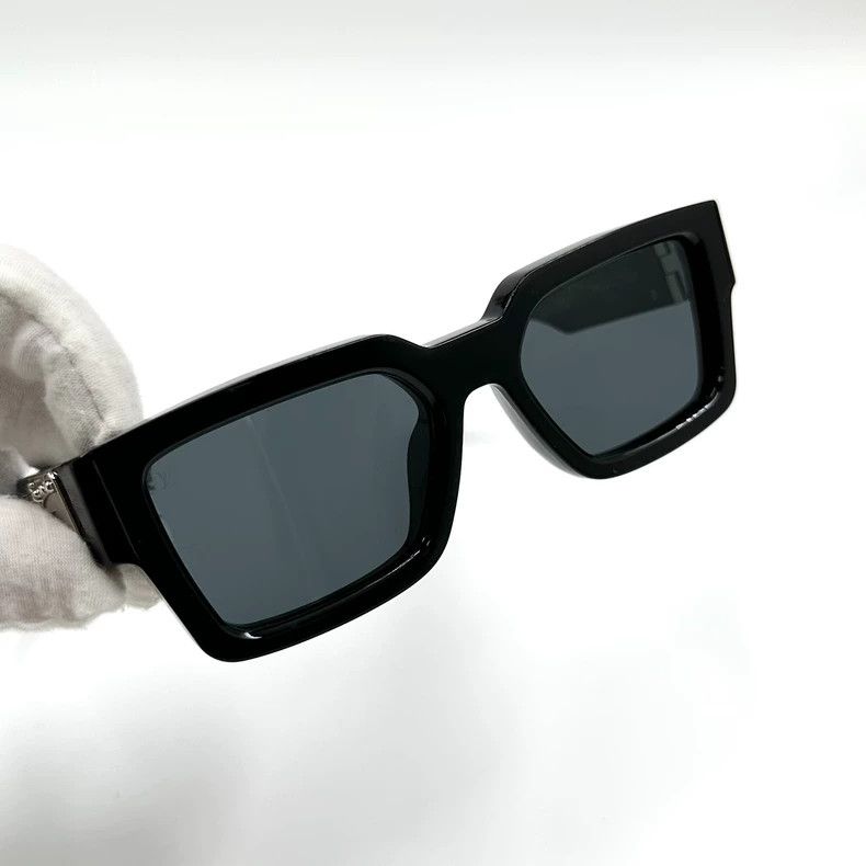 Louis Vuitton Louis Vuitton Millionaire Black Sunglasses Size ONE SIZE - 5 Thumbnail
