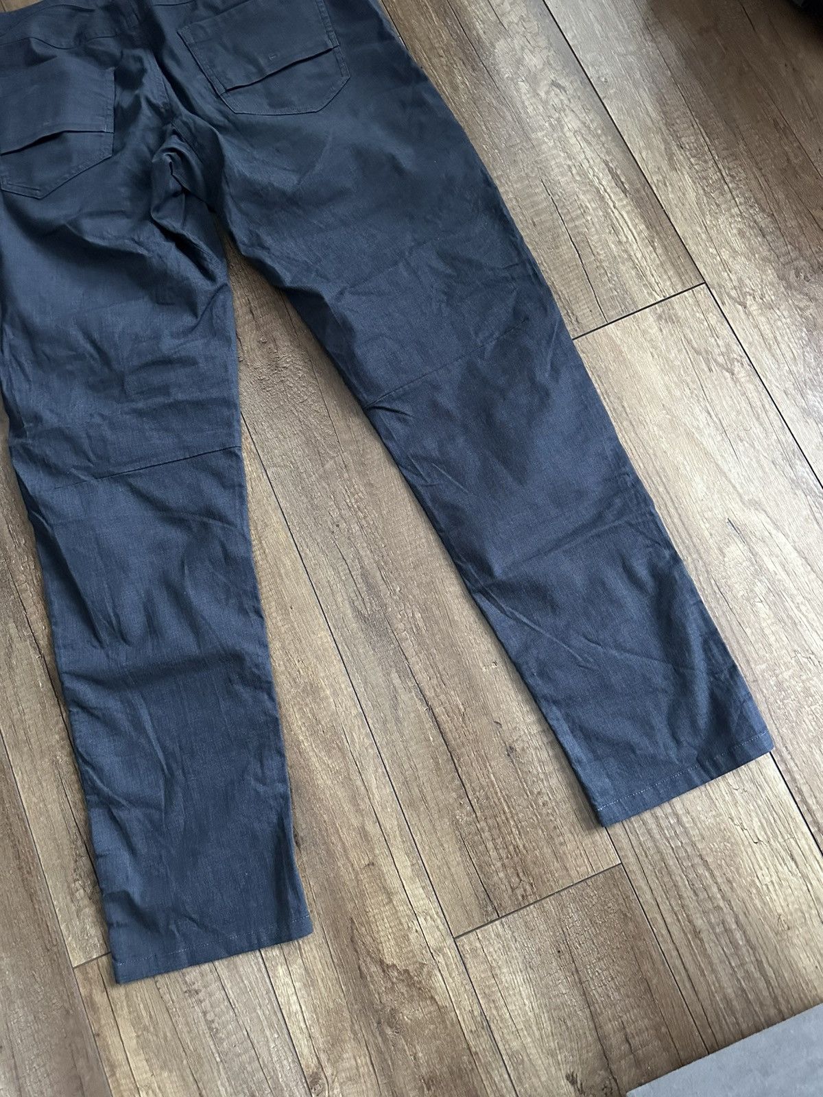 Arc'teryx Arcteryx A2B Commuter Pants Trousers Reflective Size US 34 / EU 50 - 7 Thumbnail