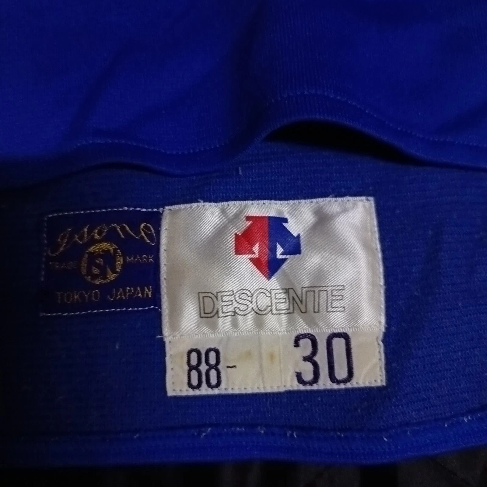 Descente Honda Kumamoto 本田技研熊本 NPB Japanese Baseball Jersey Size US L / EU 52-54 / 3 - 4 Thumbnail