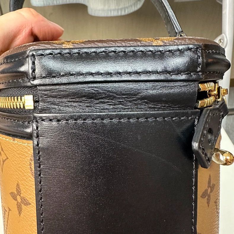 Louis Vuitton Louis Vuitton Cannes Mini Bucket Bag-2507 Size ONE SIZE - 7 Thumbnail