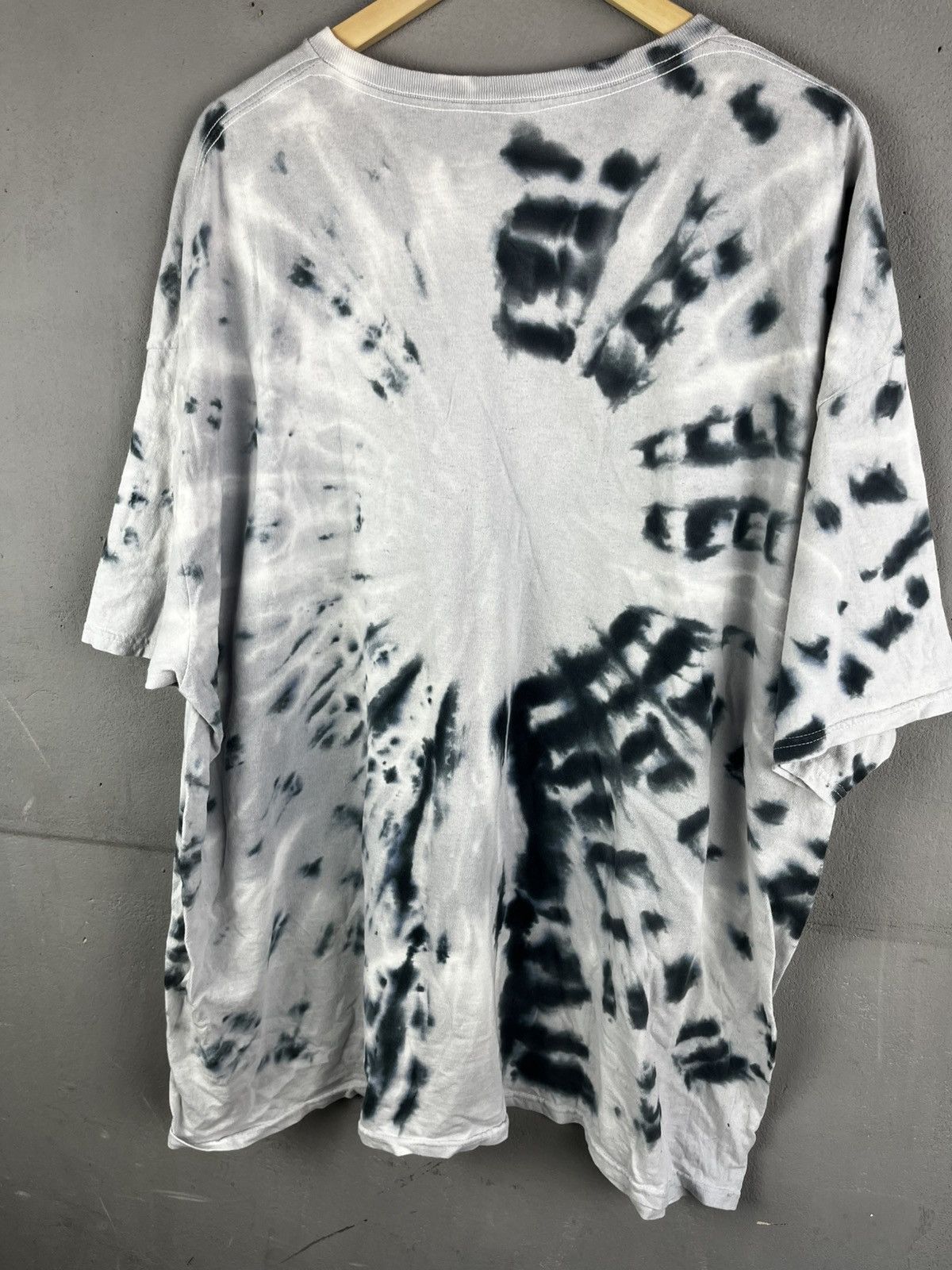 Band Tees KISS Destroyer 1976 Retro Tie Dyed Tshirt Size US XXL / EU 58 / 5 - 7 Thumbnail