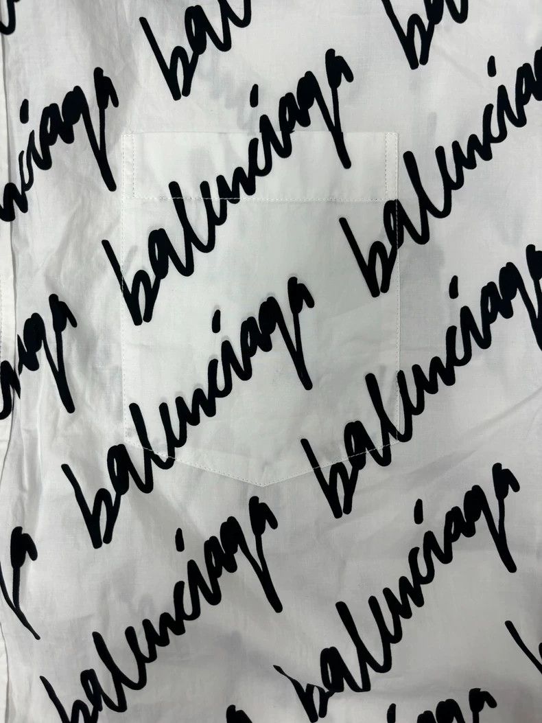 Balenciaga Balenciaga size 39 Full monogram print lapel single breaste Size US M / EU 48-50 / 2 - 4 Thumbnail