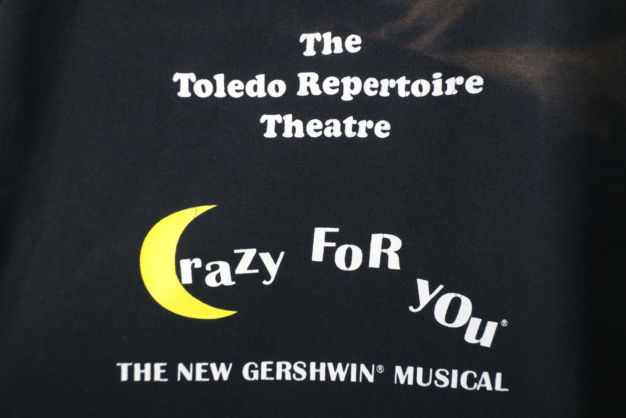 Vintage Vintage Y2K 2000 Crazy For You Musical Play T-Shirt Black Size US XXL / EU 58 / 5 - 6 Thumbnail