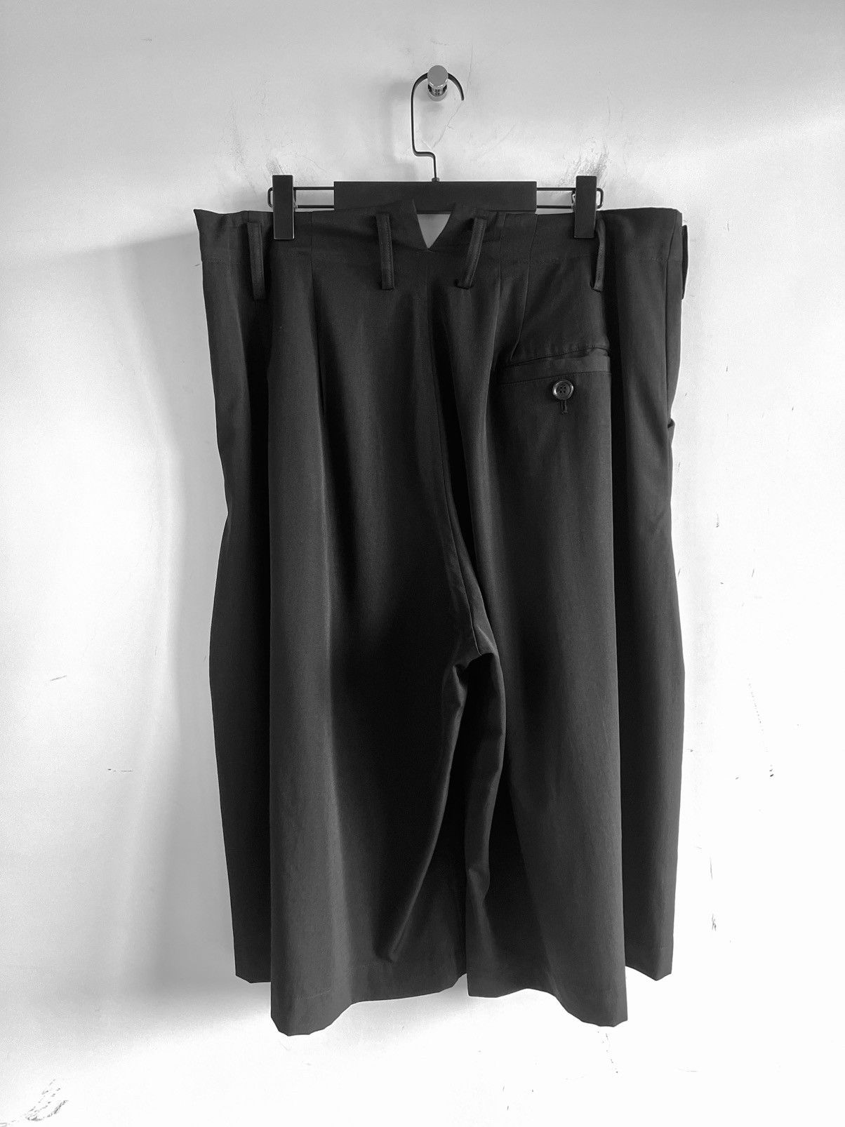 Yohji Yamamoto Yohji Yamamoto Y's - W/Gabardine Wide Shorts Pants Size US 34 / EU 50 - 2 Thumbnail