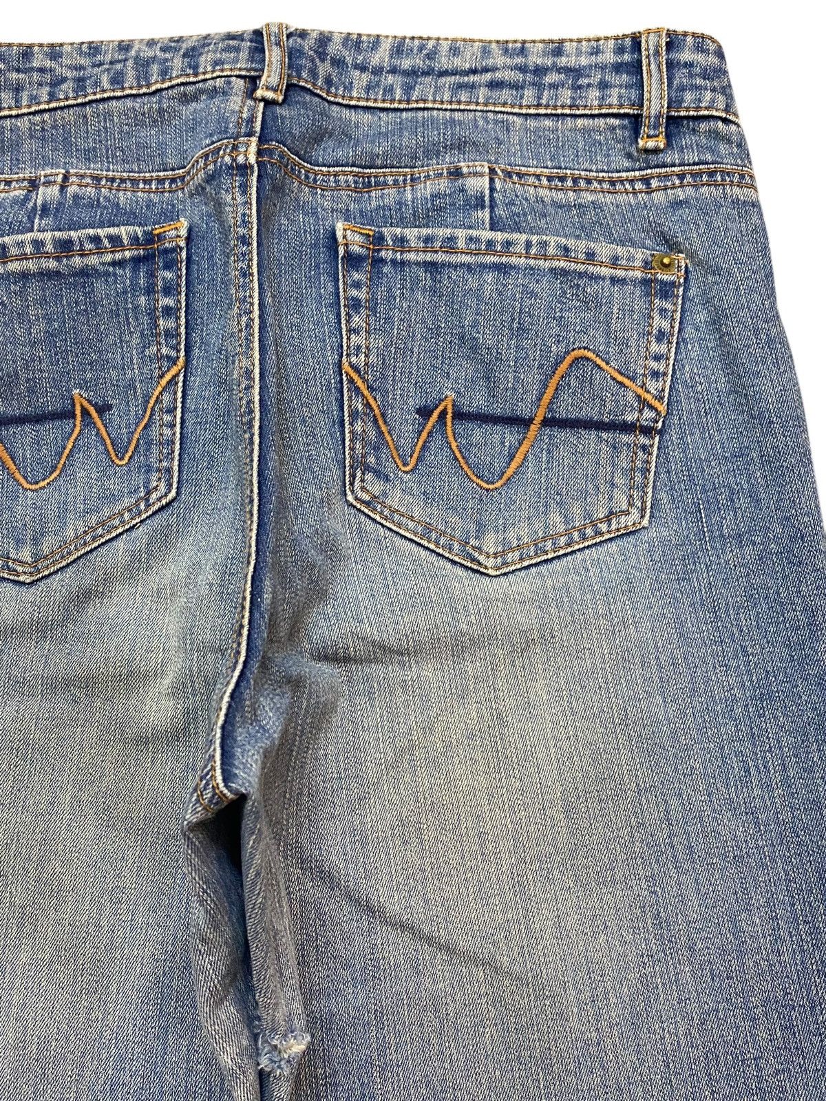 Japanese Brand Vintage Japanese Brands Blue Wash Flare Jeans Size US 32 / EU 48 - 6 Thumbnail