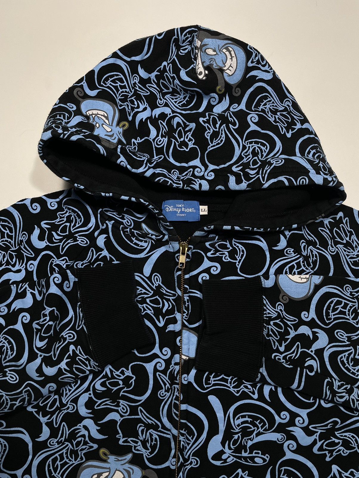 Disney Vintage Disney Aladdin genie fullprint aladin hoodie sweat Size US L / EU 52-54 / 3 - 1 Thumbnail