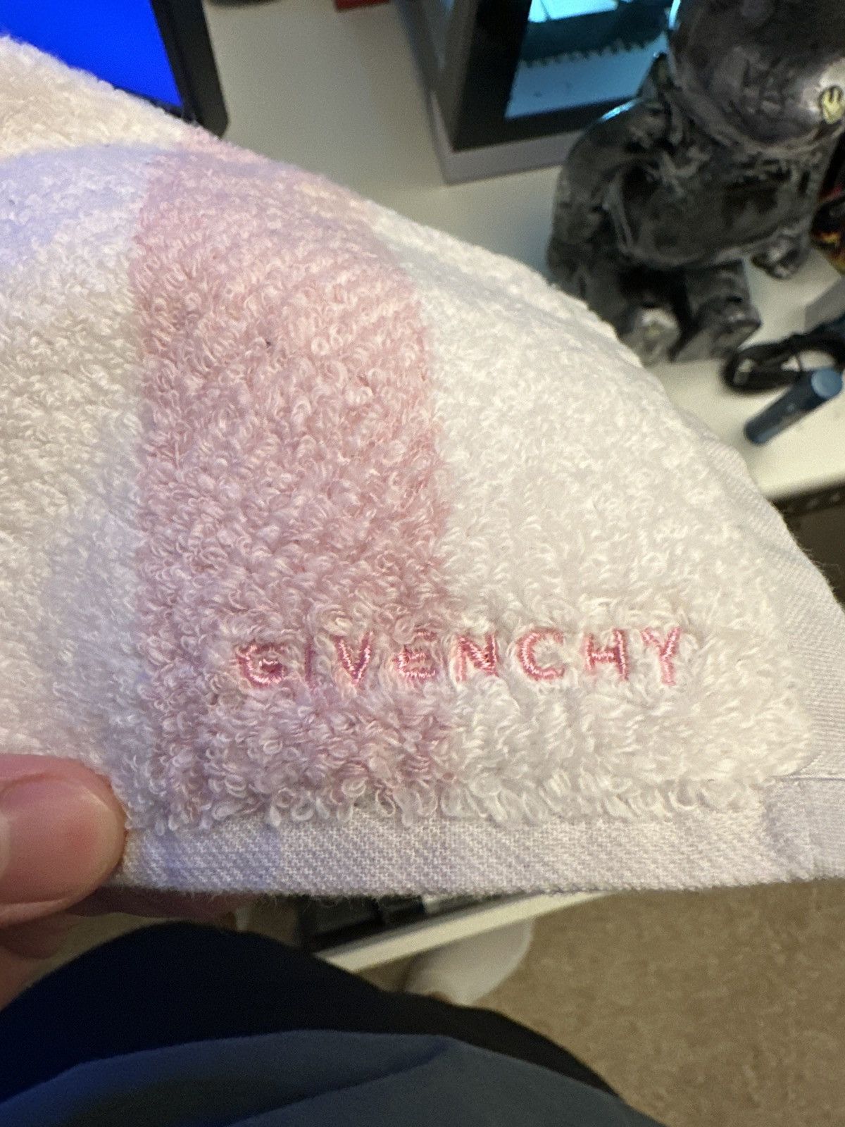 Givenchy Givenchy Hand Towel Size ONE SIZE - 5 Thumbnail