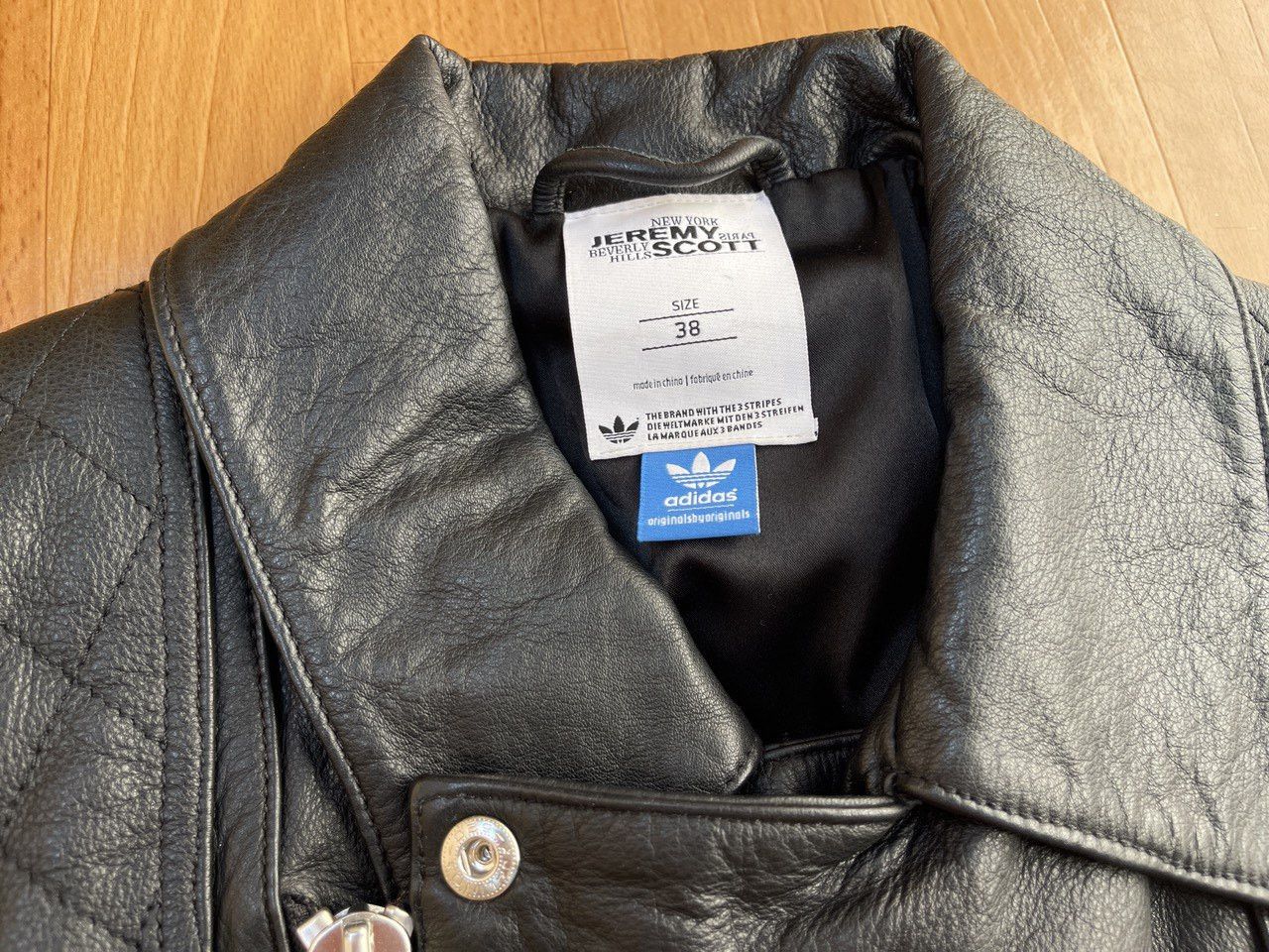 Adidas × Jeremy Scott Adidas Jeremy Scott leather biker jacket, Wings vest, O27140 Size S / US 4 / IT 40 - 13 Thumbnail