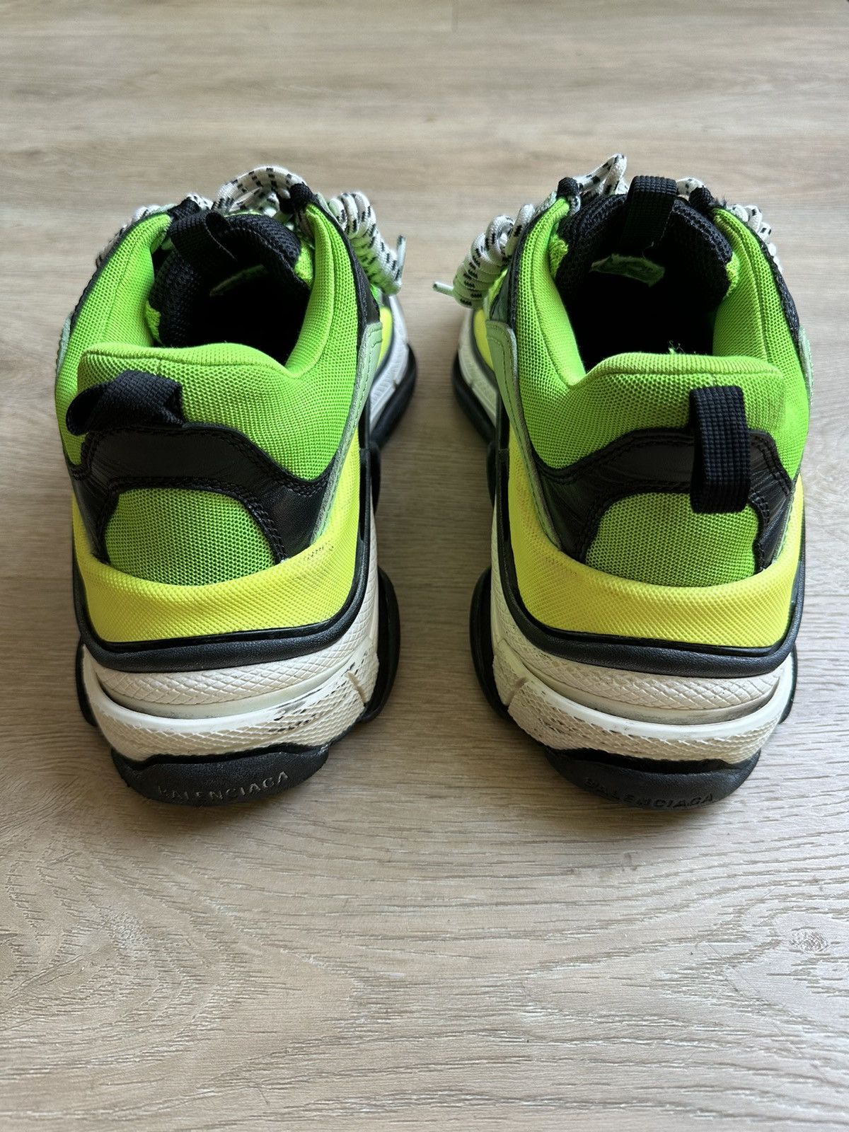 Balenciaga Balenciaga Triple S Green Size 8/41 Special Laces Size US 8 / EU 41 - 4 Thumbnail