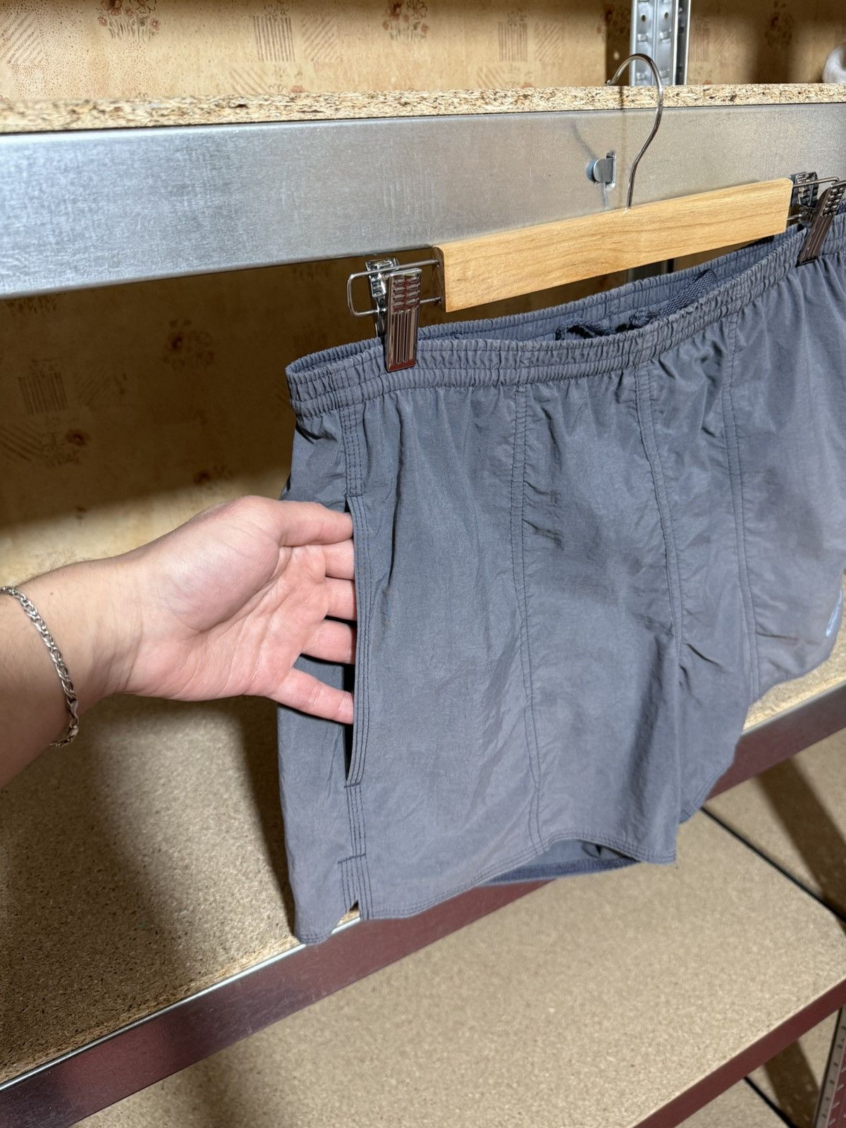 Nike × Vintage 🏝️ Vintage 80s/90s Beach Nike retro shorts Size S Y2K hype Size US 30 / EU 46 - 4 Thumbnail