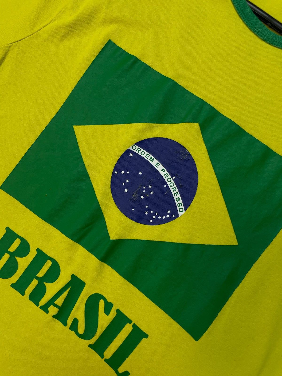 Other × Vintage Vintage Brasil big logo soccer tee yellow Brazil size M Size US M / EU 48-50 / 2 - 2 Thumbnail