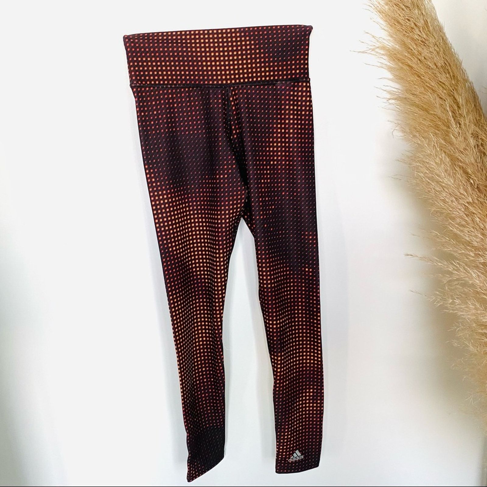 Adidas ADIDAS Black Red Yellow Dot Print Compression Leggings Size 26" / US 2 / IT 38 - 2 Thumbnail