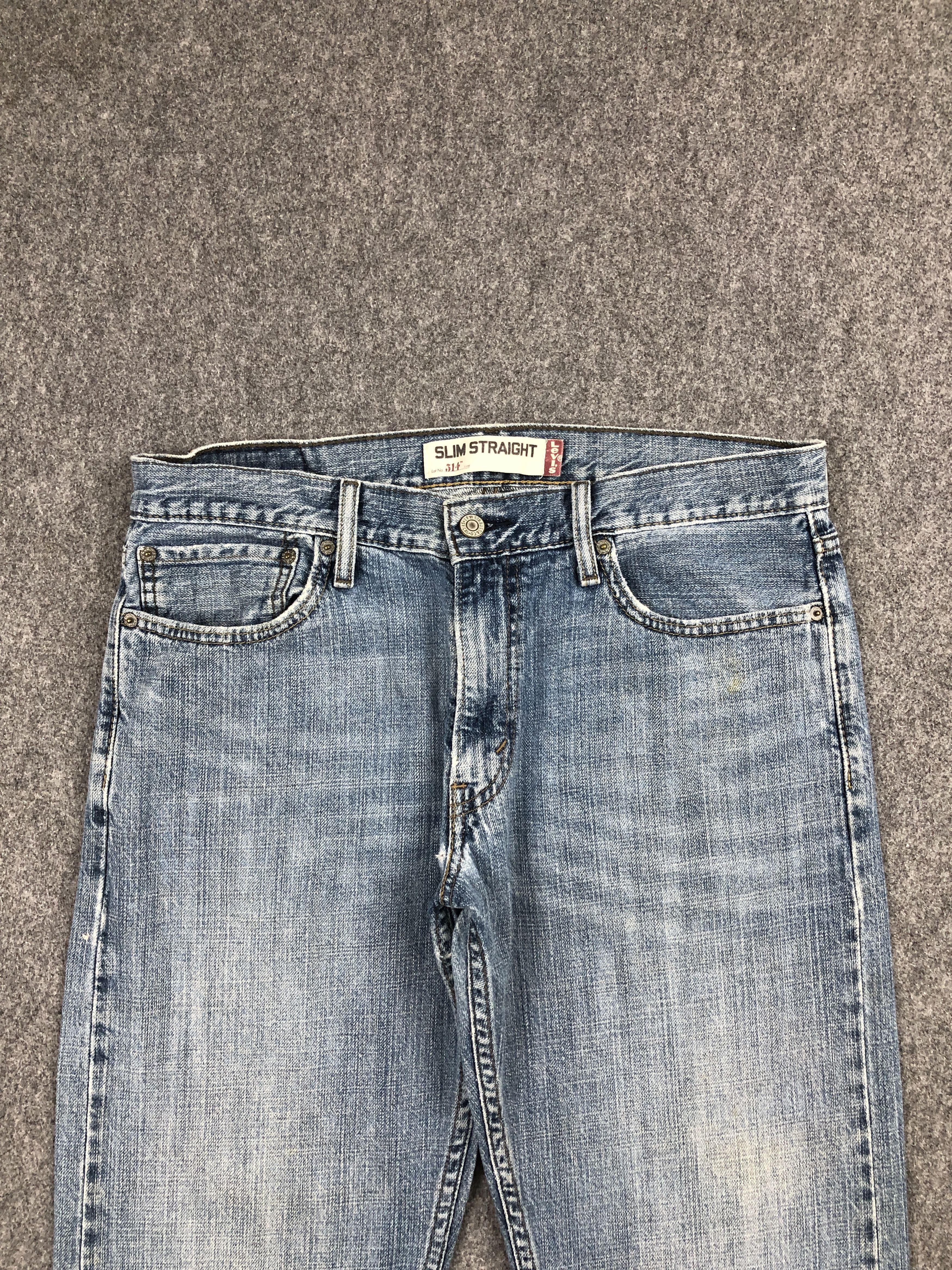 Levi's vIntage Levis 514 Lightwash Blue Jeans DP2429 Size US 33 - 2 Thumbnail