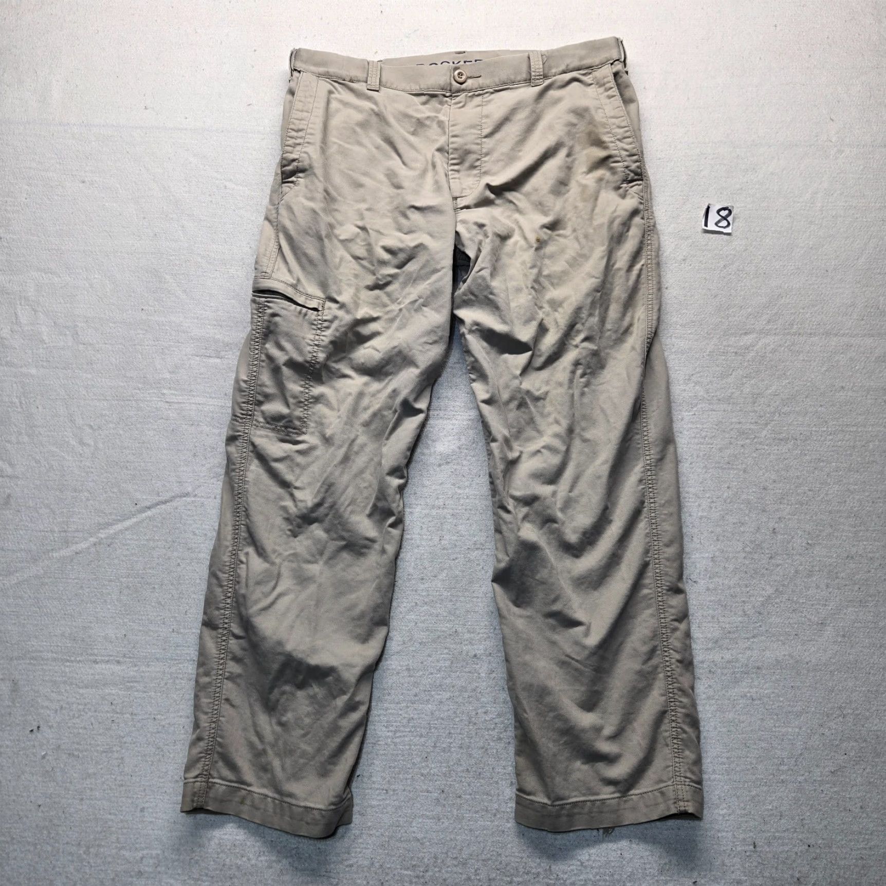 Dockers DOCKERS Khaki Pant Straight Leg 100% Cotton Beige Adult Men 36x30 Casual Preppy Pant Mens Size US 36 / EU 52 - 2 Thumbnail