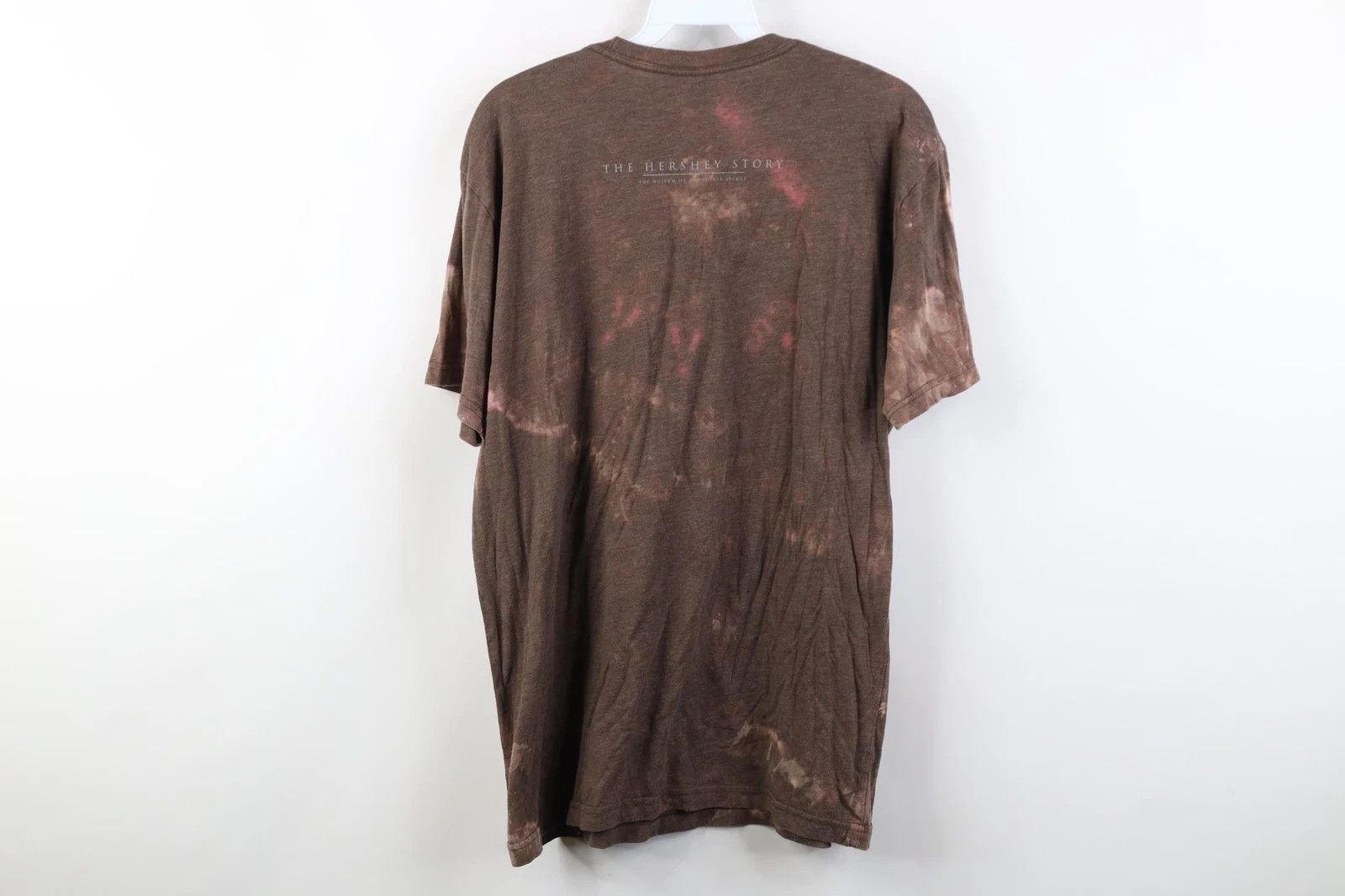 Vintage Vintage Y2K Acid Wash Hersheys Chocolate Bar T-Shirt Brown Size US L / EU 52-54 / 3 - 10 Thumbnail