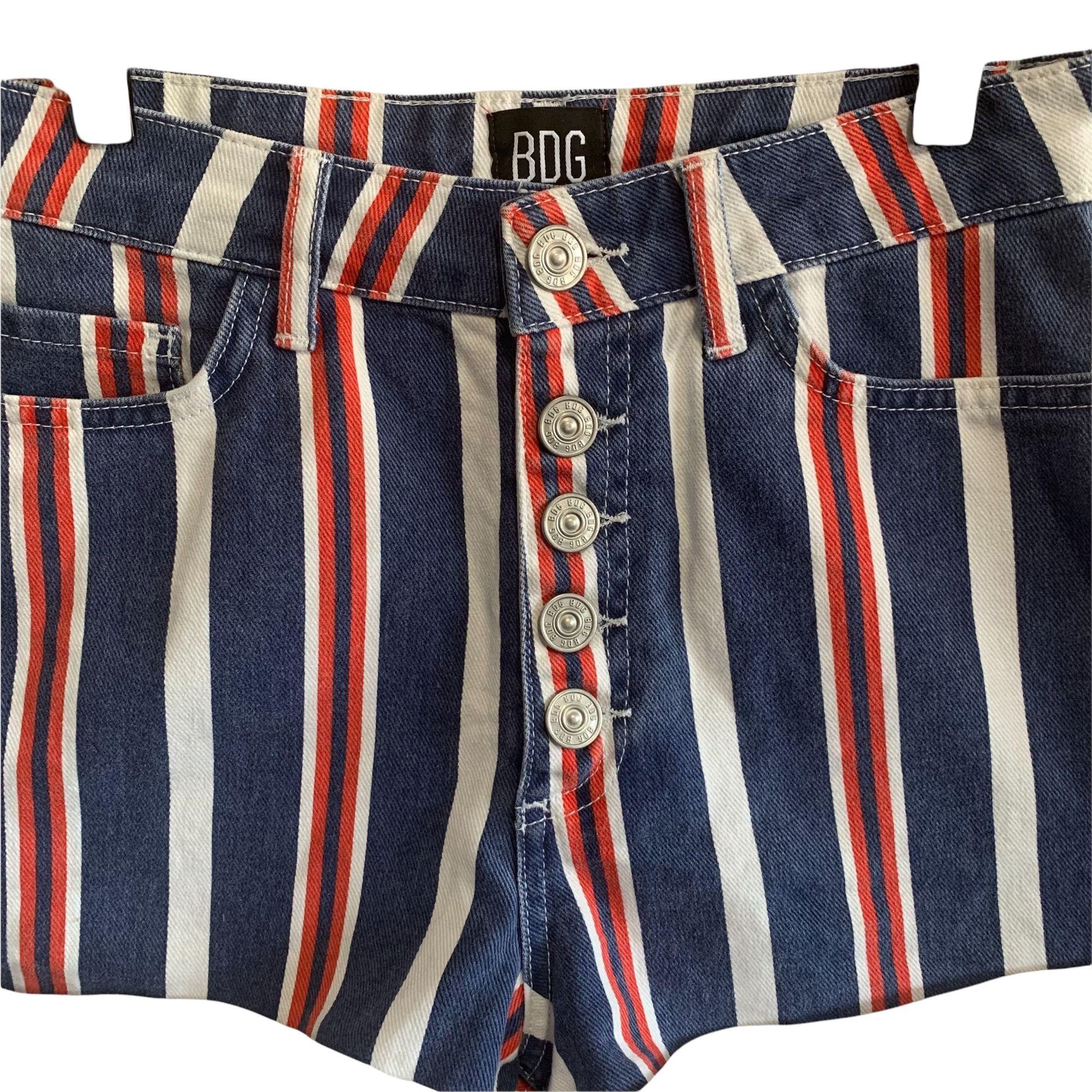 Bdg BDG Urban Outfitters Striped High Waist Denim Mom Shorts 26 Size 26" / US 2 / IT 38 - 2 Thumbnail