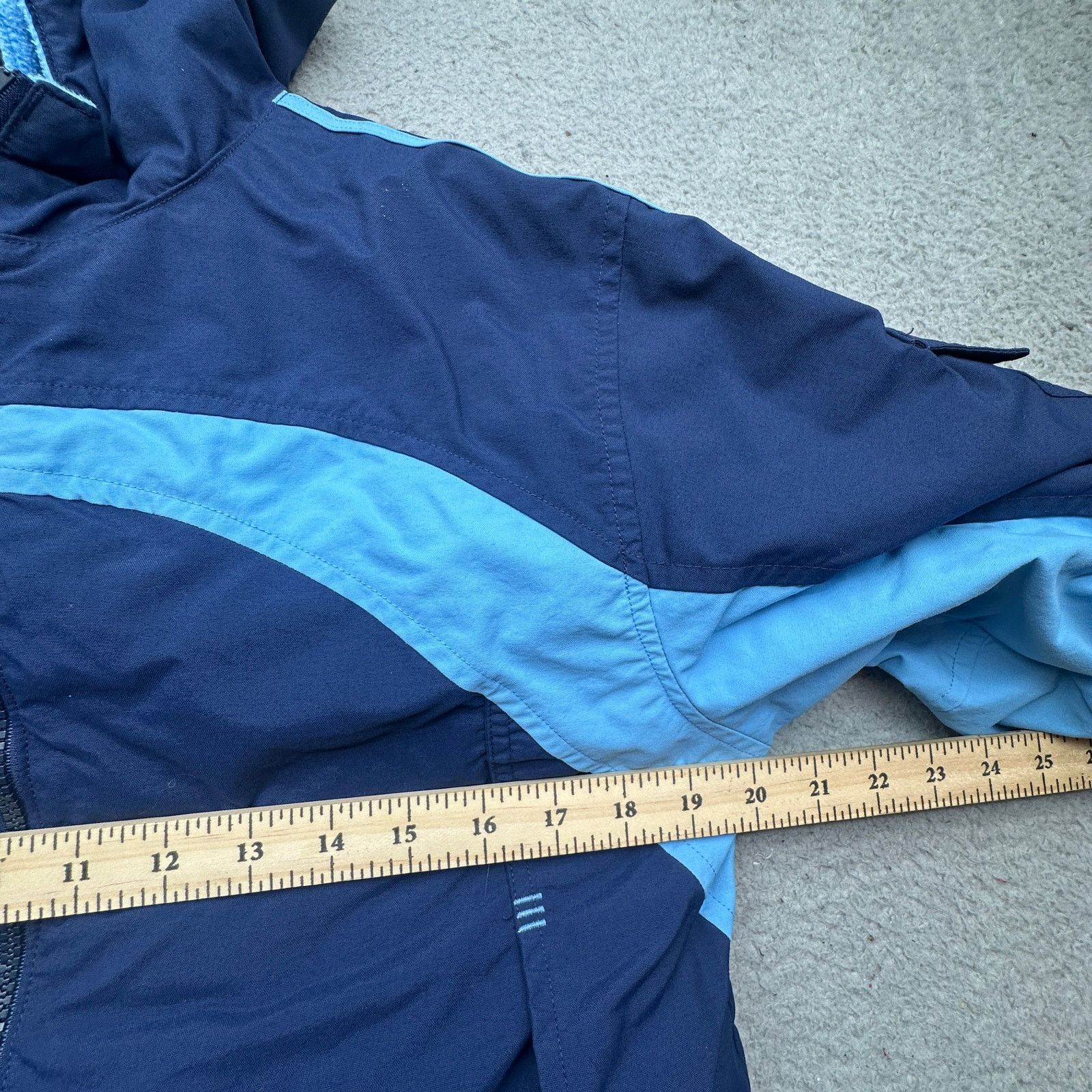 Adidas Vintage Adidas Fleece Reversible Hooded Jacket Womens Medium Size M / US 6-8 / IT 42-44 - 7 Thumbnail