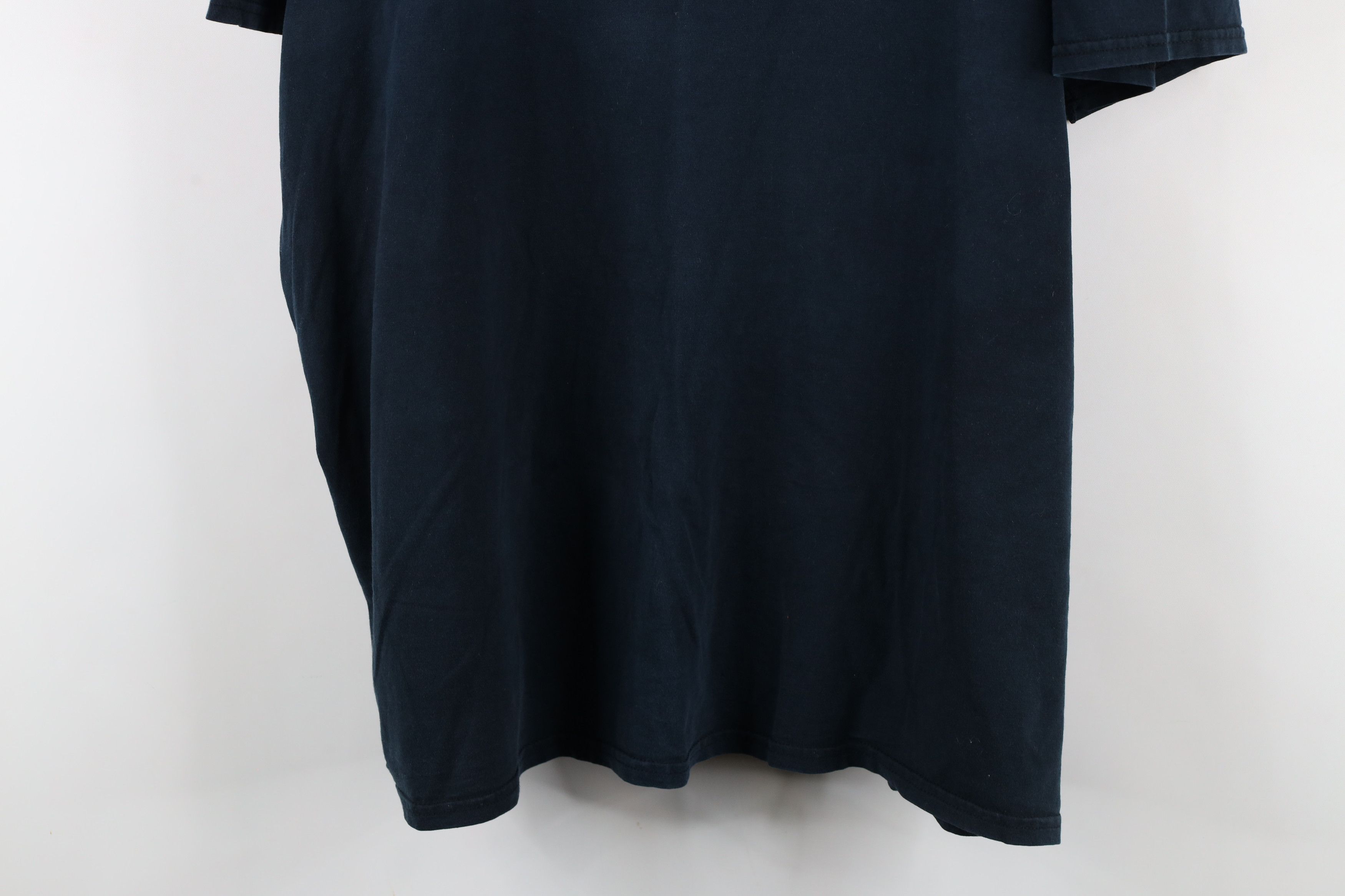 Vintage Vintage Streetwear Asylum Fire Flames Monster Gym T-Shirt Size US XXL / EU 58 / 5 - 3 Thumbnail