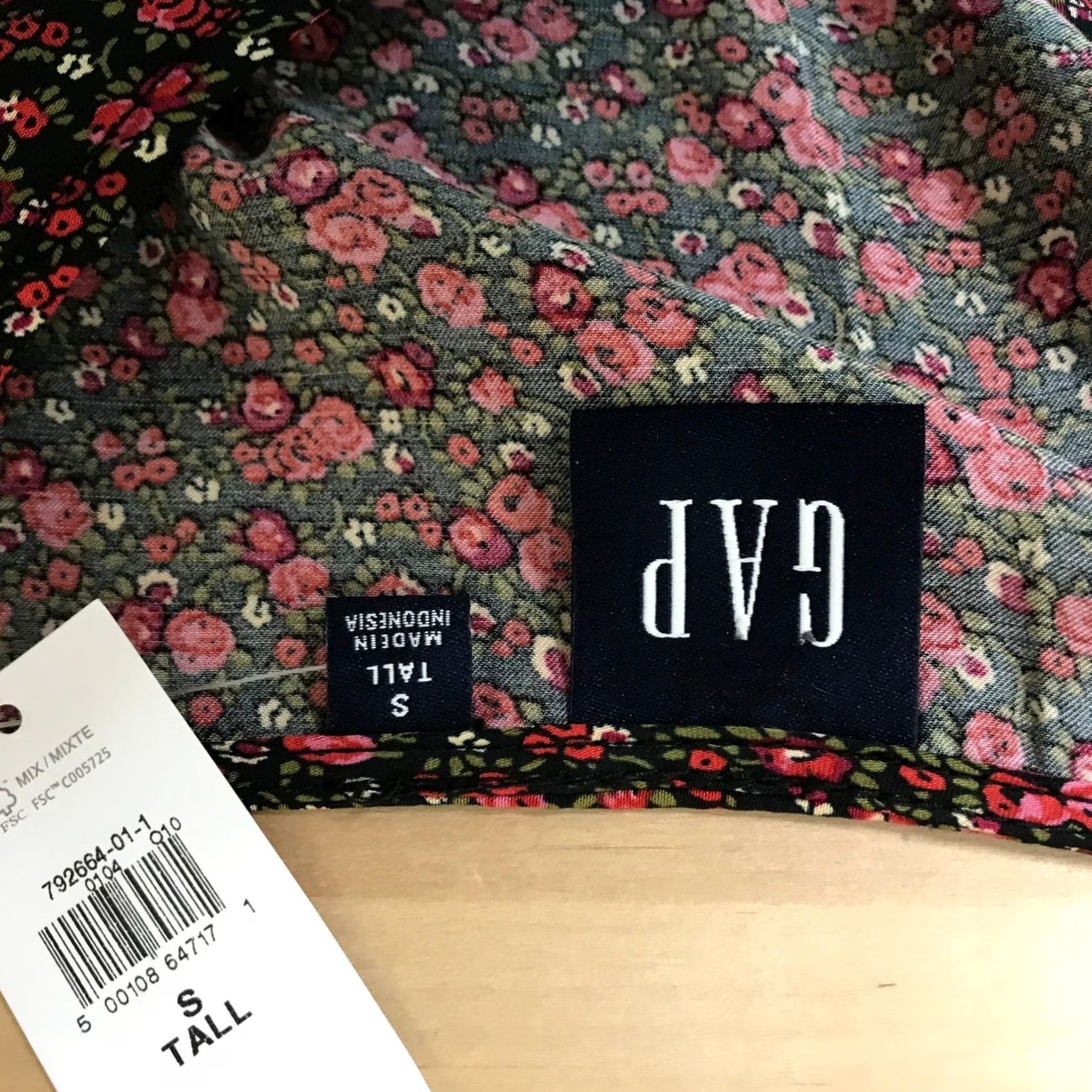 Gap GAP Women's Floral Print V-Neck Ruched Short Sleeve Dress SIZE SMALL TALL Dress Size 28" / US 6 / IT 42 - 7 Thumbnail