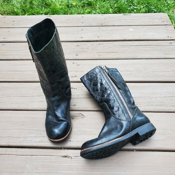 Coach Coach Valentine Embossed Signature C Logo Black Leather Boot Size US 6 / IT 36 - 2 Thumbnail