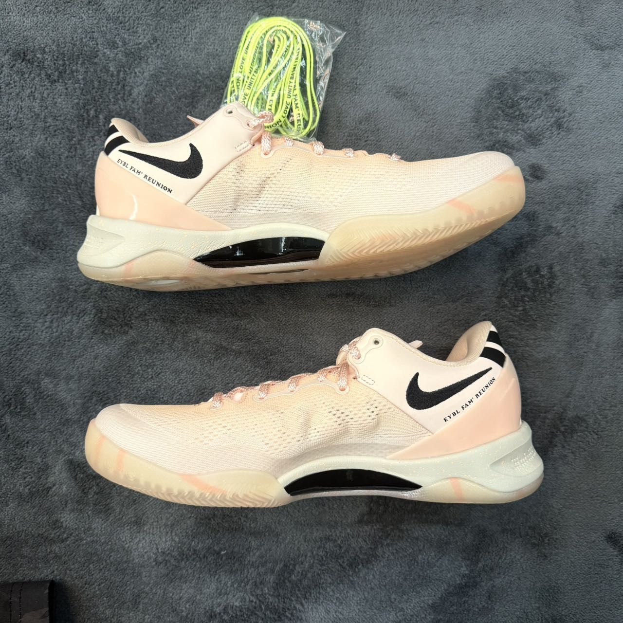Nike Kobe 8 Protro EYBL Academy Size US 9 / EU 42 - 2 Thumbnail