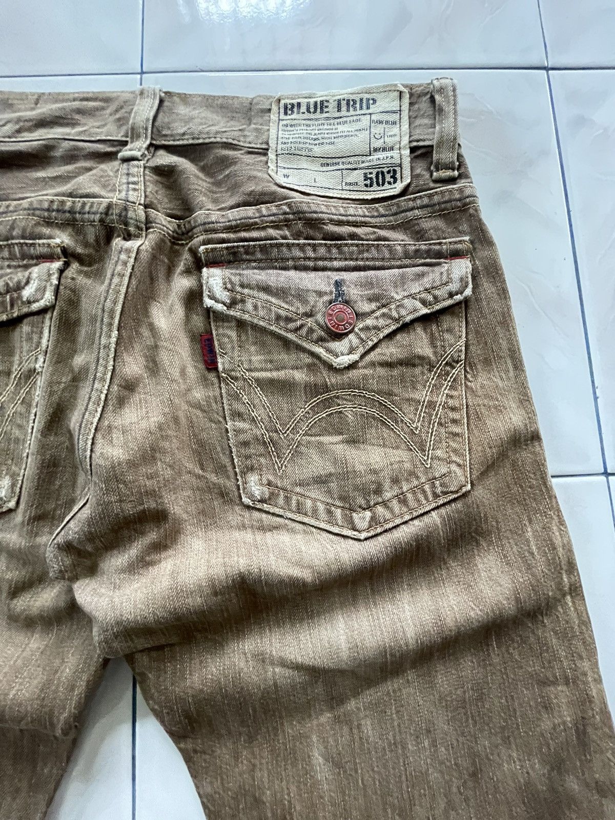Edwin × Le Grande Bleu (L.G.B.) × Vintage Vintage Edwin 503 Flare Brown Faded Whiskers Man Jeans Size US 31 - 17 Thumbnail