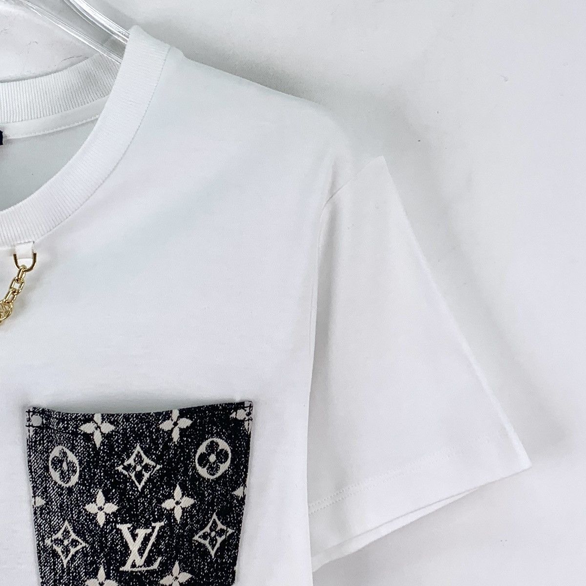 Louis Vuitton Louis Vuitton Monogram Printed Short Sleeve T-shirt K26WX Size XS / US 0-2 / IT 36-38 - 3 Thumbnail