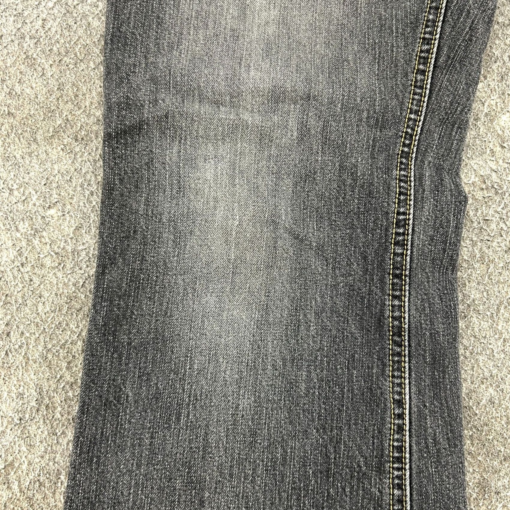 Gap VINTAGE Gap Jeans Womens 8 Black Flare Long Lean Stretch Cotton Distressed Y2K Denim 5-Pocket Regular Inseam 33in Slimming Retro 90s Size 30" / US 8 / IT 44 - 6 Thumbnail