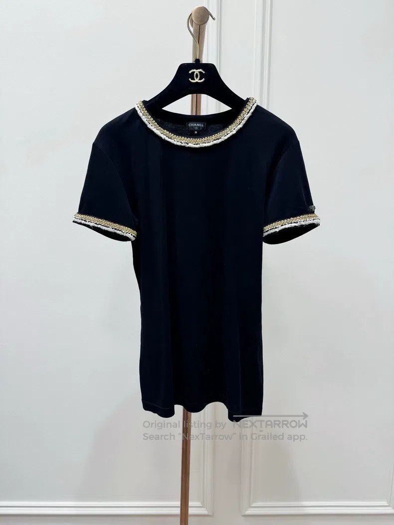 Chanel Chanel Classic black short sleeves Size XS / US 0-2 / IT 36-38 - 1 Thumbnail