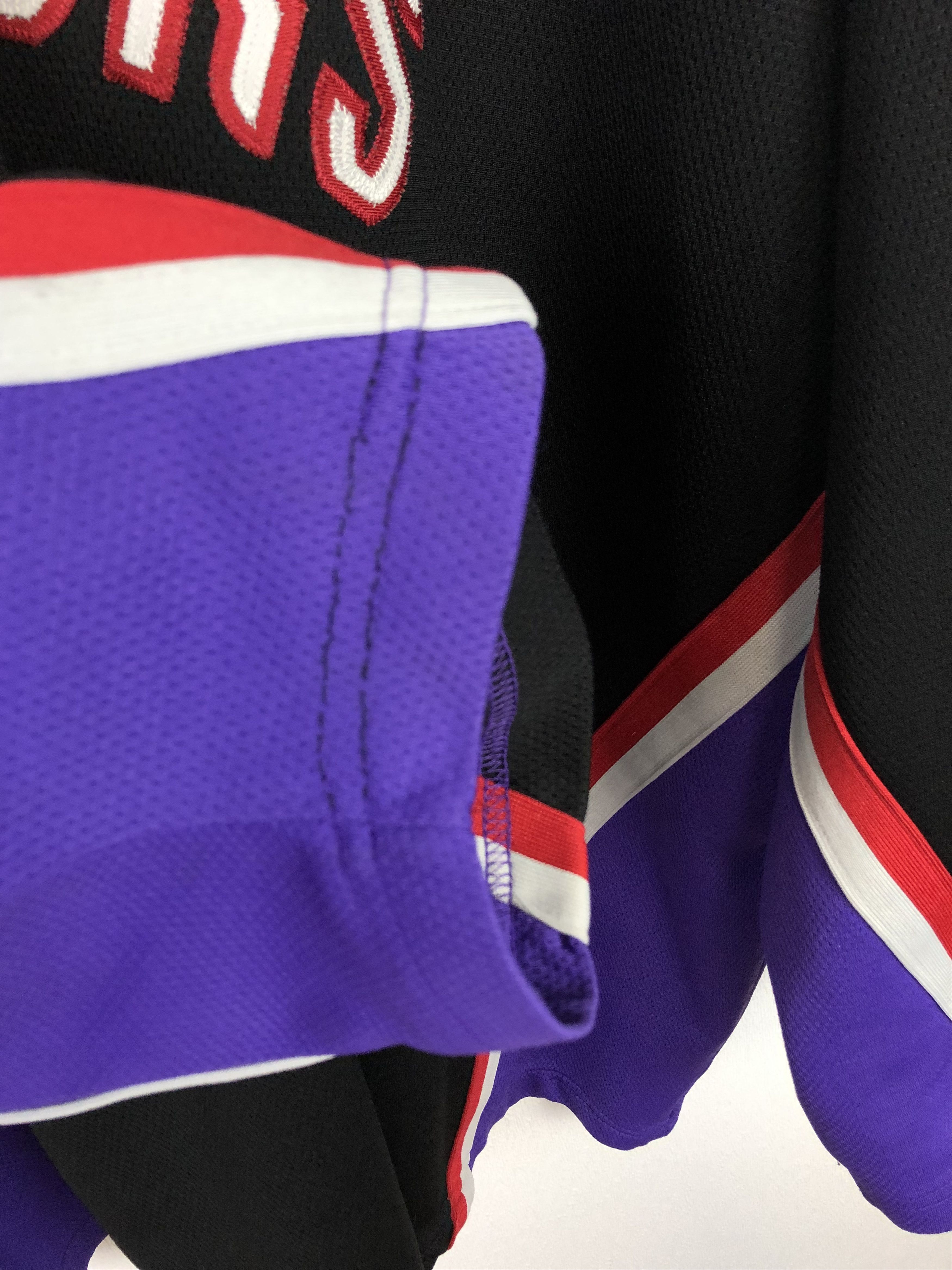 Nike Vintage Nike Toronto Raptors Hockey Jersey NBA Long Sleeve Size US XXL / EU 58 / 5 - 7 Thumbnail