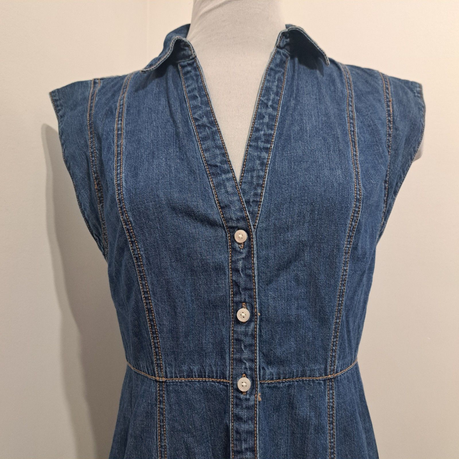 Veronica Beard Veronica Beard Jeans Button Front Closure Cap Sleeve Tiered Size M / US 6-8 / IT 42-44 - 14 Thumbnail