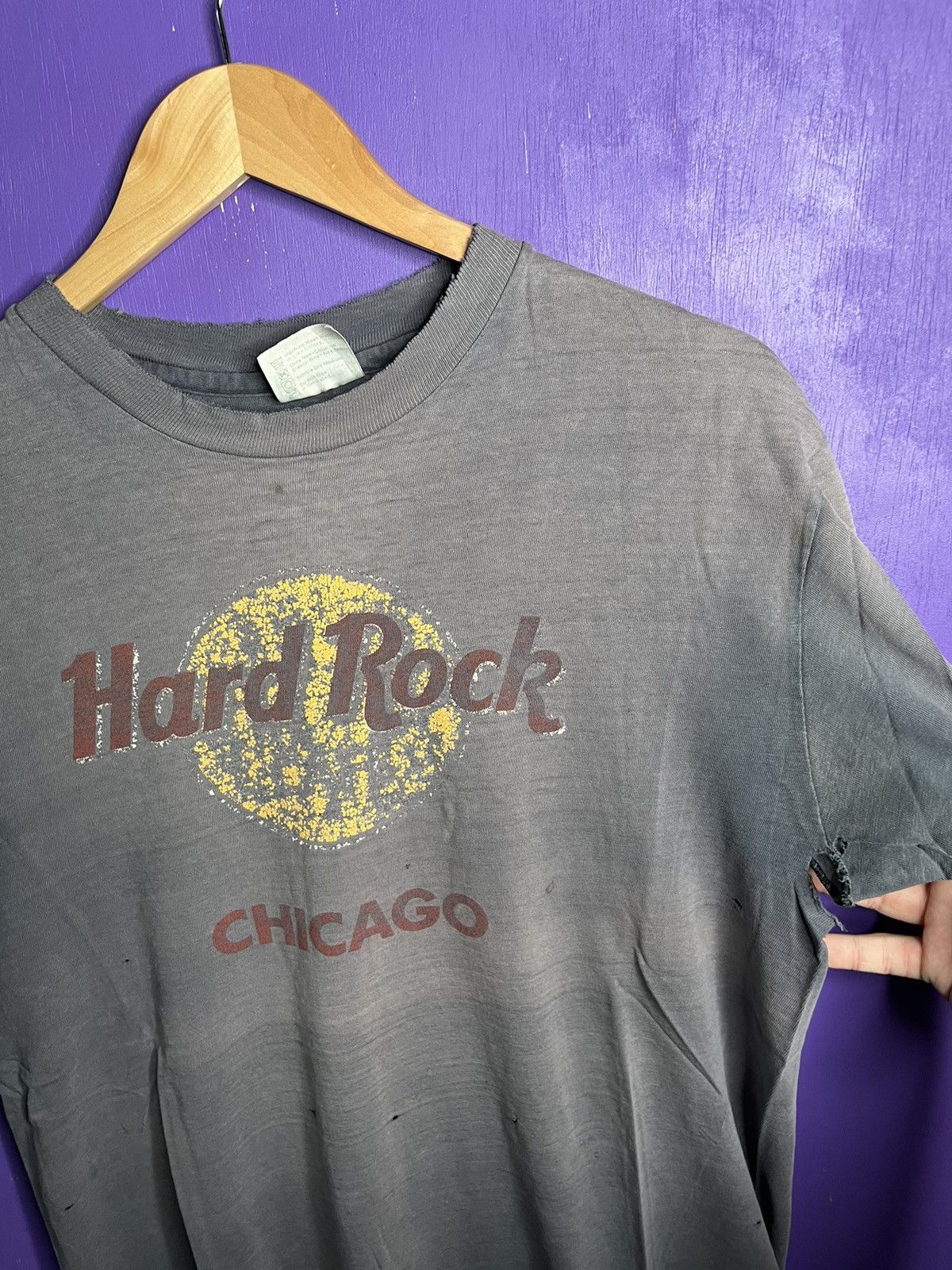 Hard Rock Cafe × Vintage Vintage 90s Hard Rock Cafe Chicago t-shirt Size US L / EU 52-54 / 3 - 3 Thumbnail